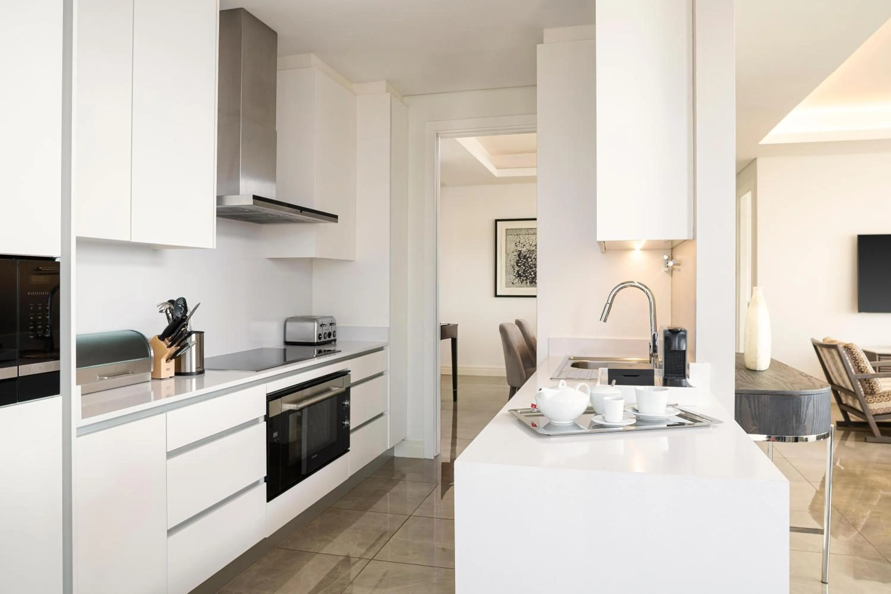 Kitchen or kitchenette in The Leonardo