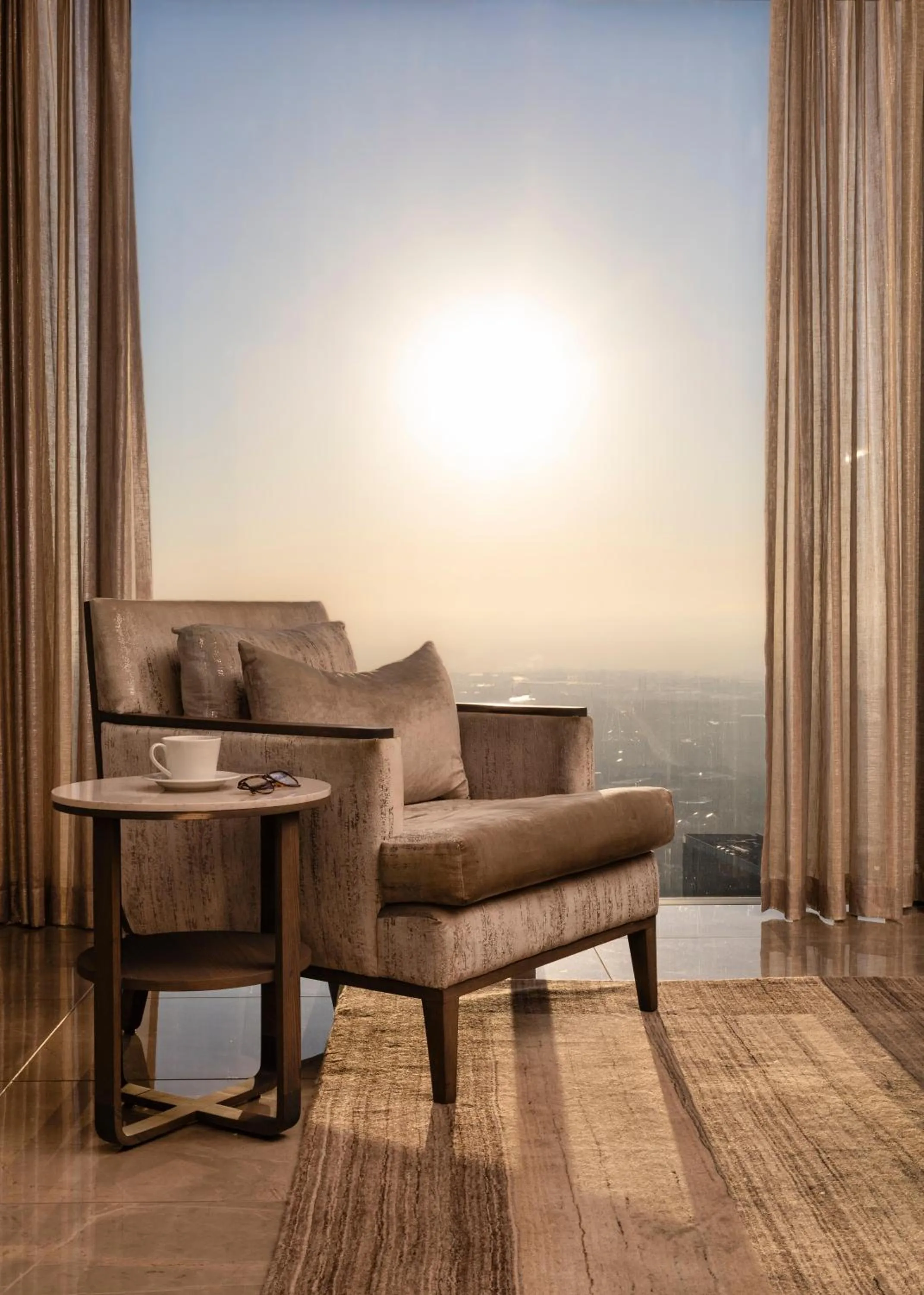 Photo of the whole room in The Leonardo