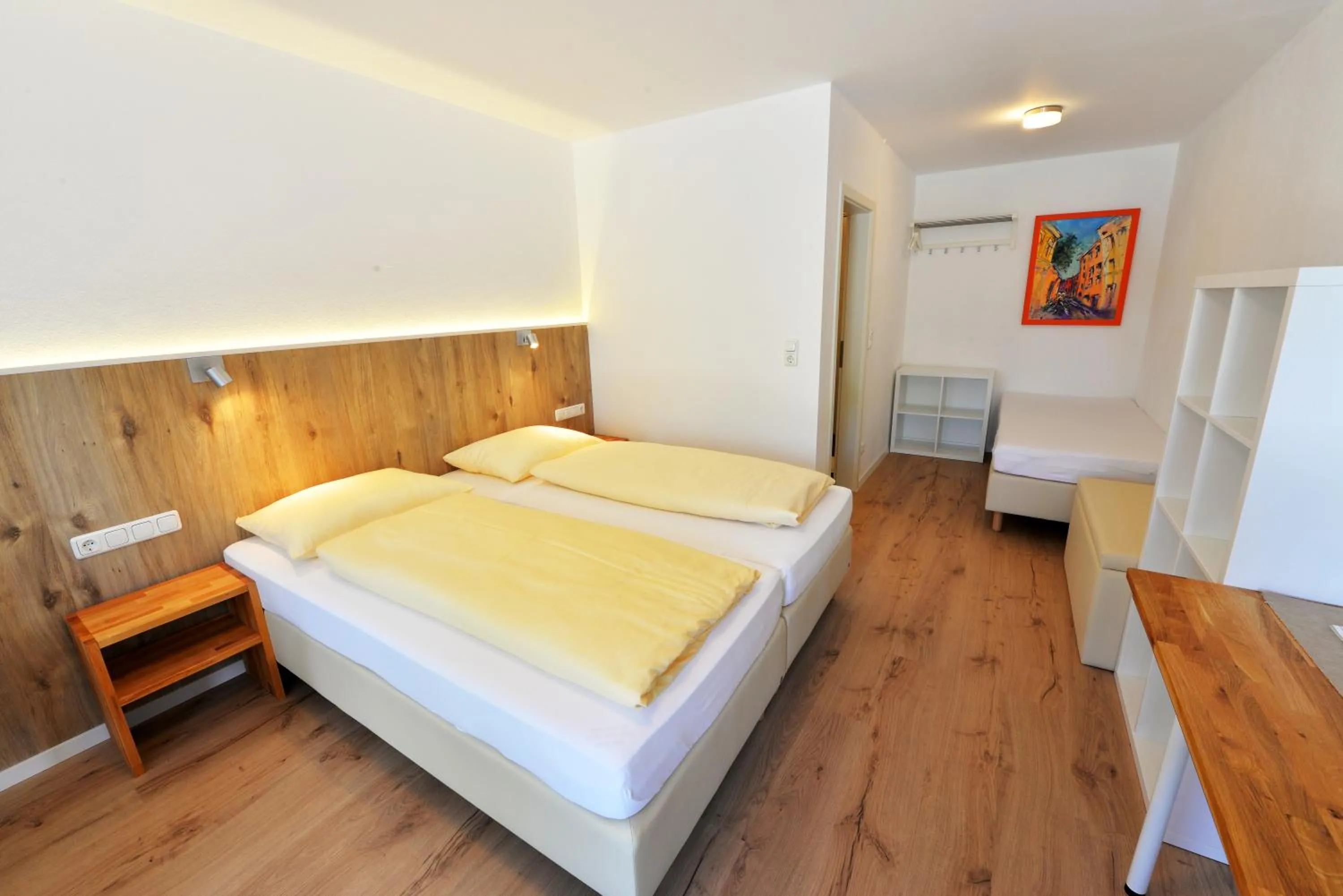 Photo of the whole room, Bed in Hotel Garni Pension Gambrinus