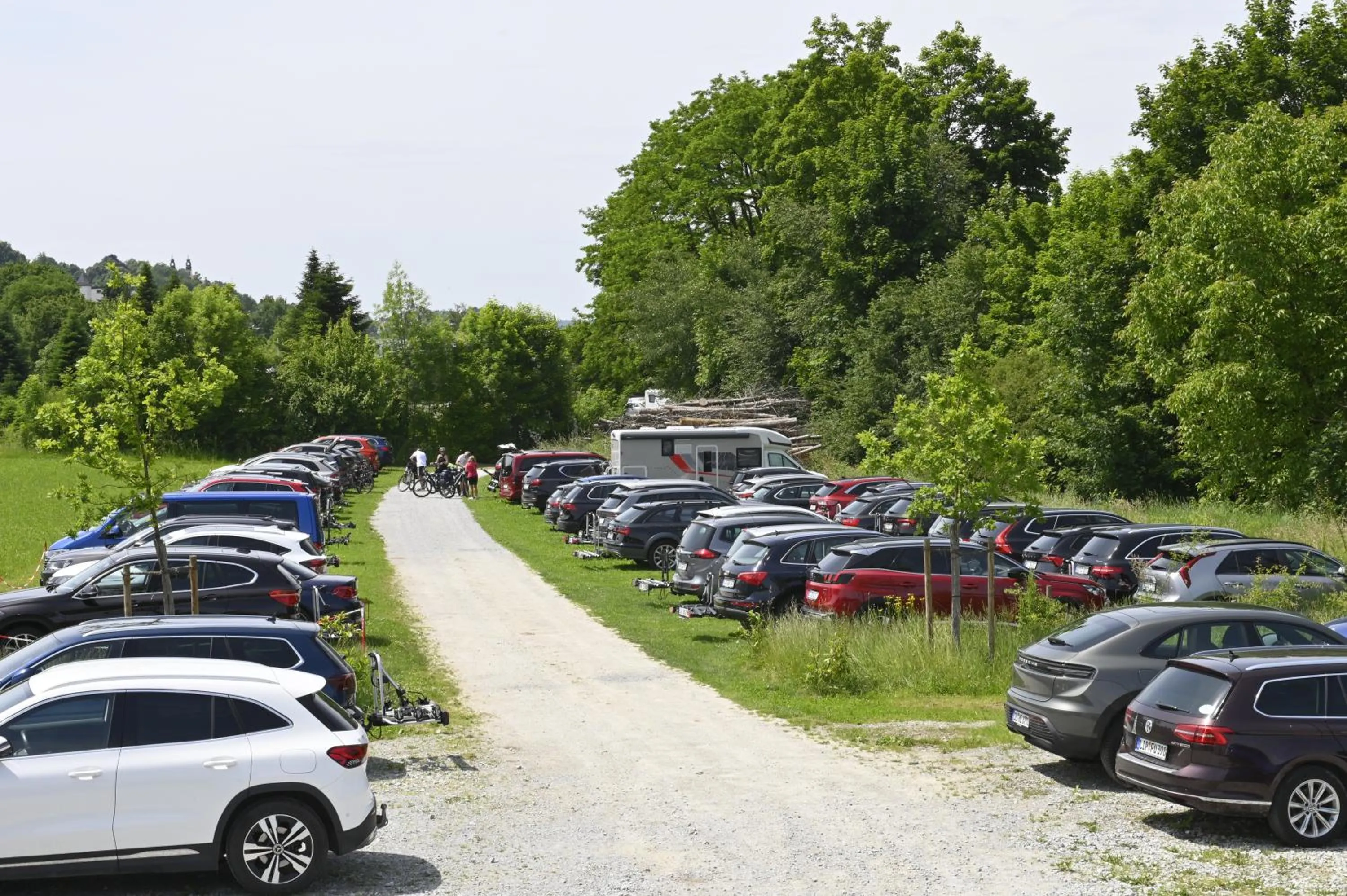 Parking in Hotel Garni Pension Gambrinus
