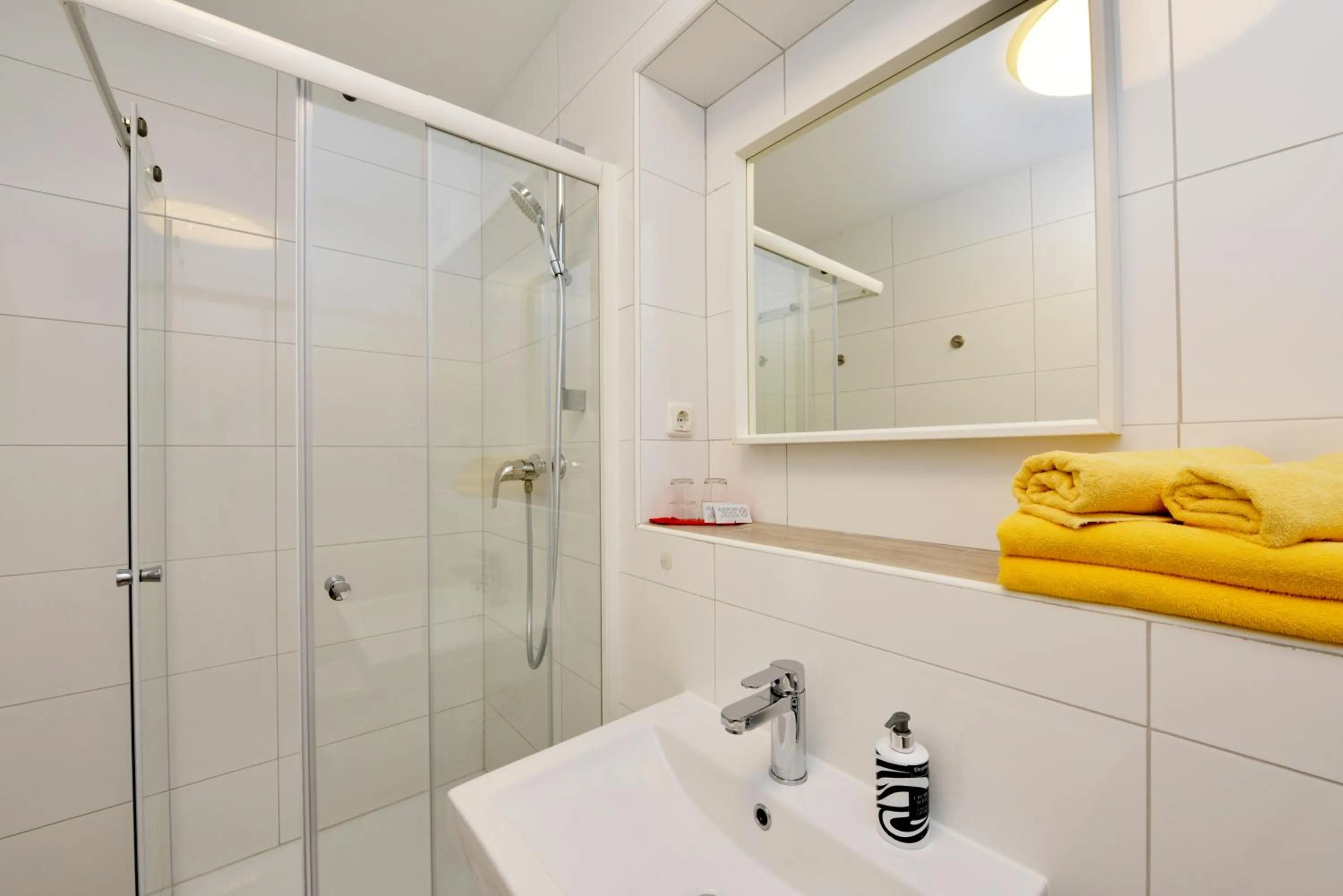 Bathroom in Hotel Garni Pension Gambrinus