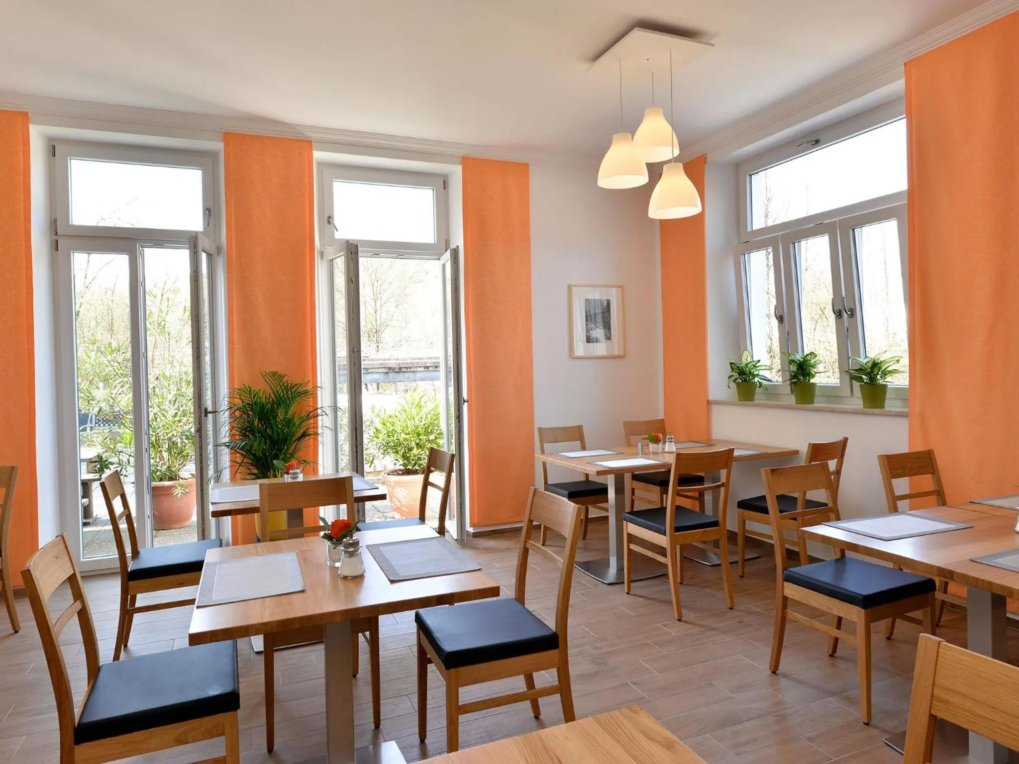 Restaurant/places to eat in Hotel Garni Pension Gambrinus
