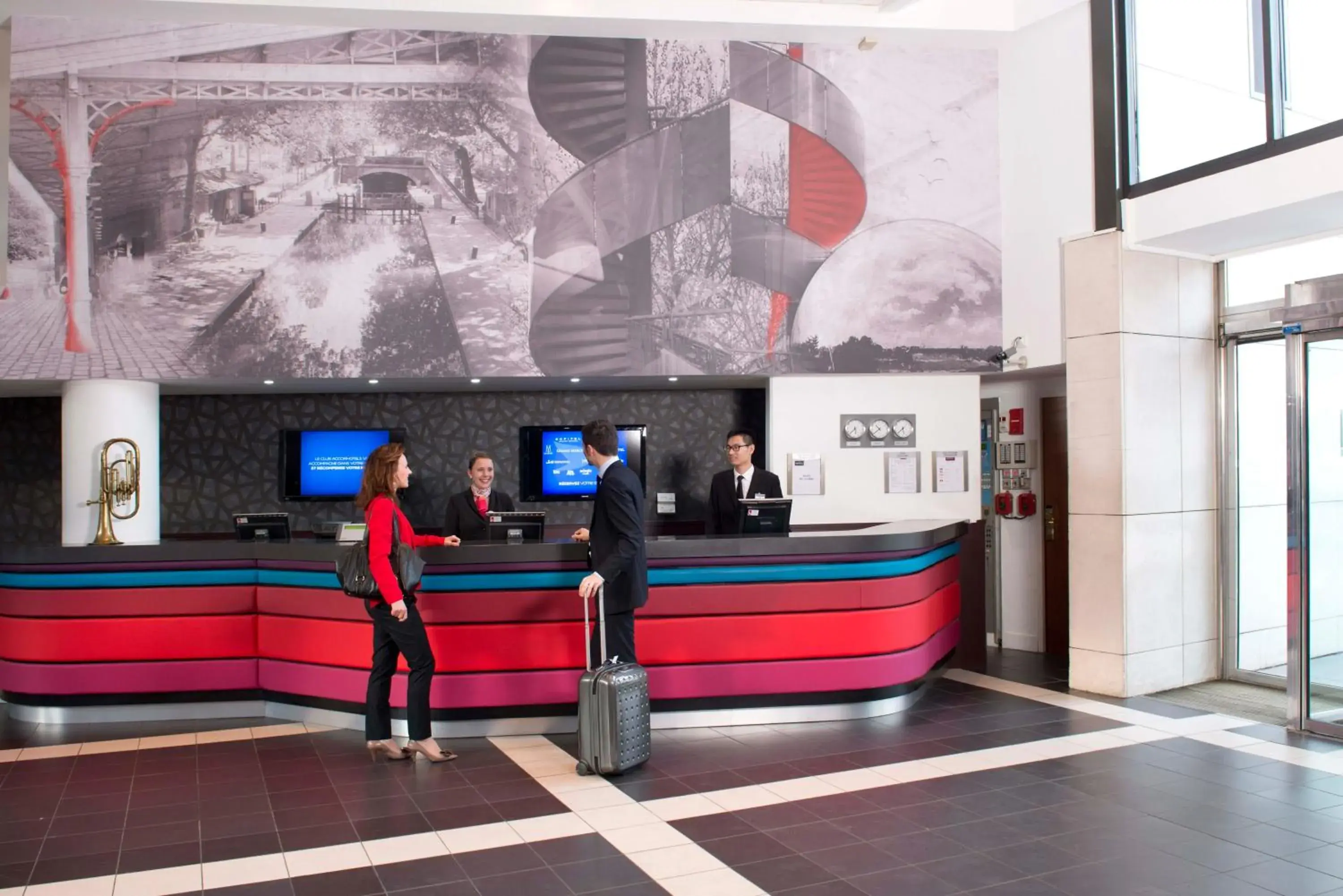Facade/entrance in Mercure Paris 19 Philharmonie La Villette Facade/entrance in Mercure Paris 19 Philharmonie La Villette