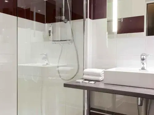 Mercure Paris 19 Philharmonie La Villette Mercure Paris 19 Philharmonie La Villette