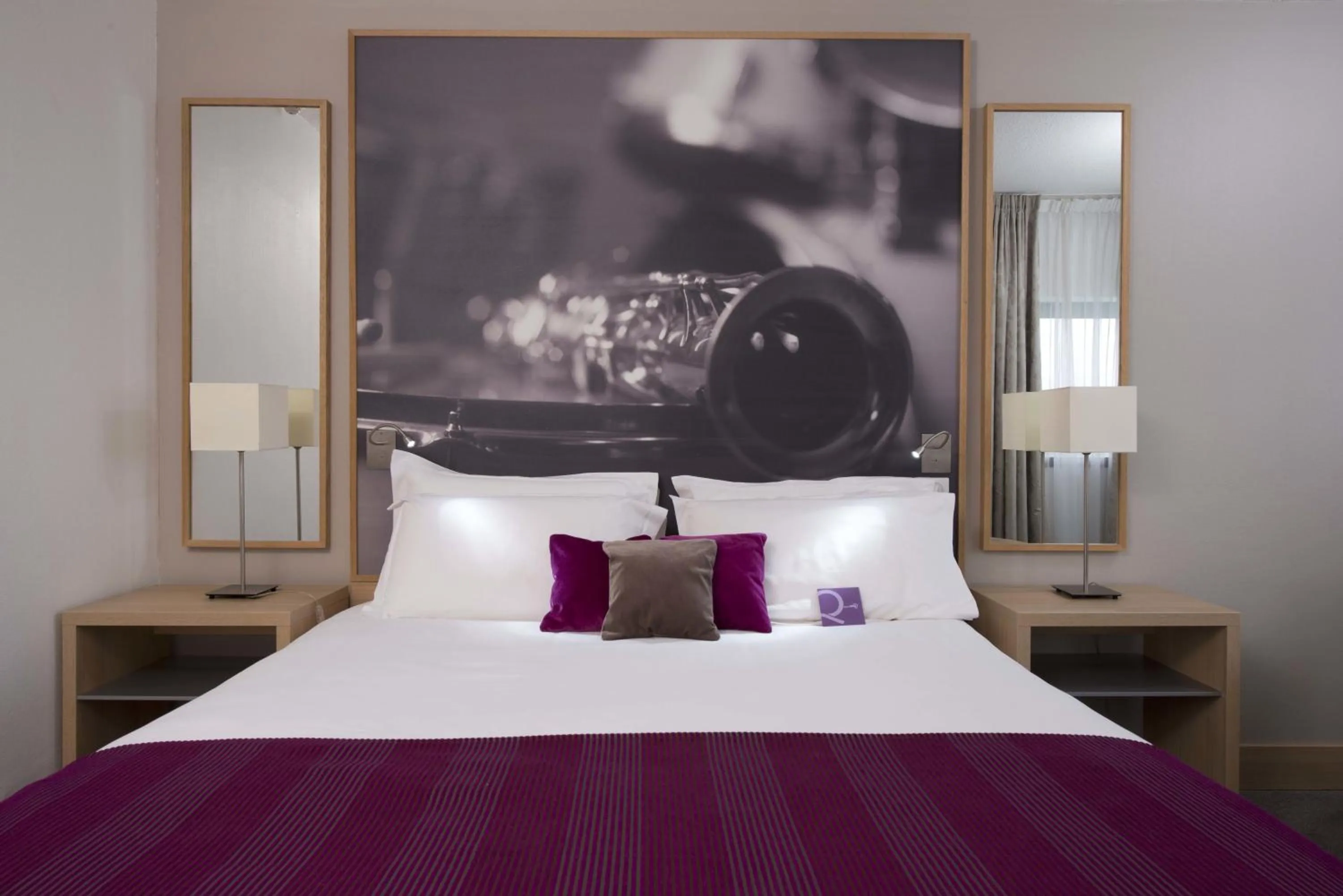 Bedroom, Bed in Mercure Paris 19 Philharmonie La Villette