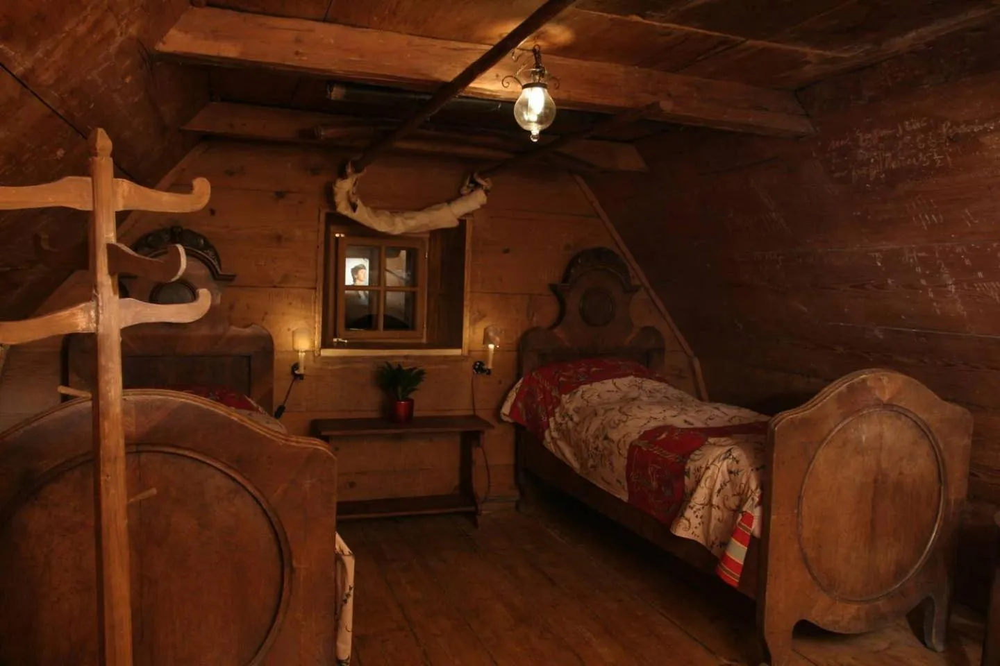 Photo of the whole room, Bed in Chalet Hinterbreiteneben