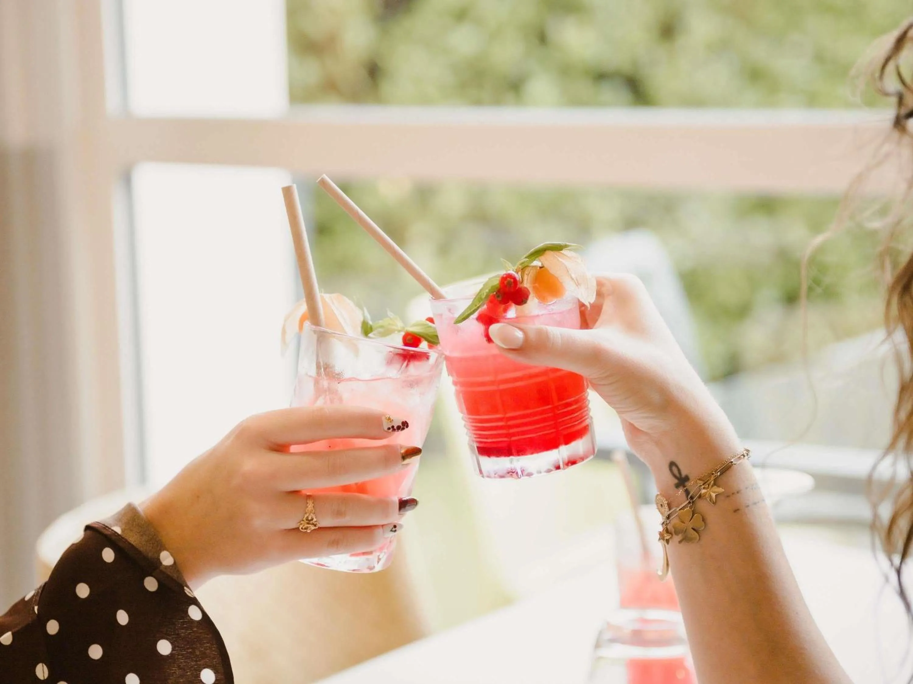 Restaurant/places to eat in Mercure Annecy Sud