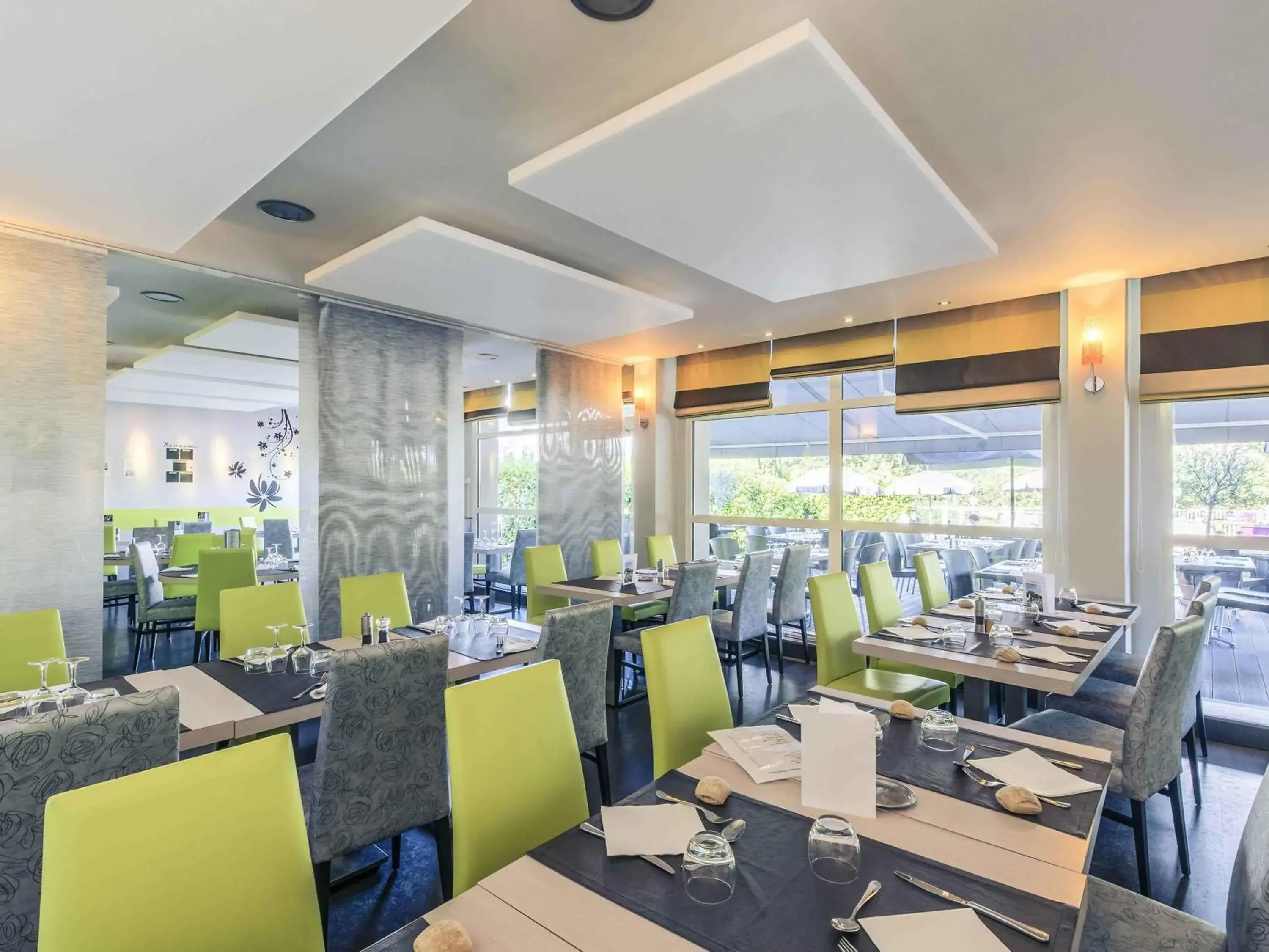 Restaurant/places to eat in Mercure Annecy Sud Restaurant/places to eat in Mercure Annecy Sud
