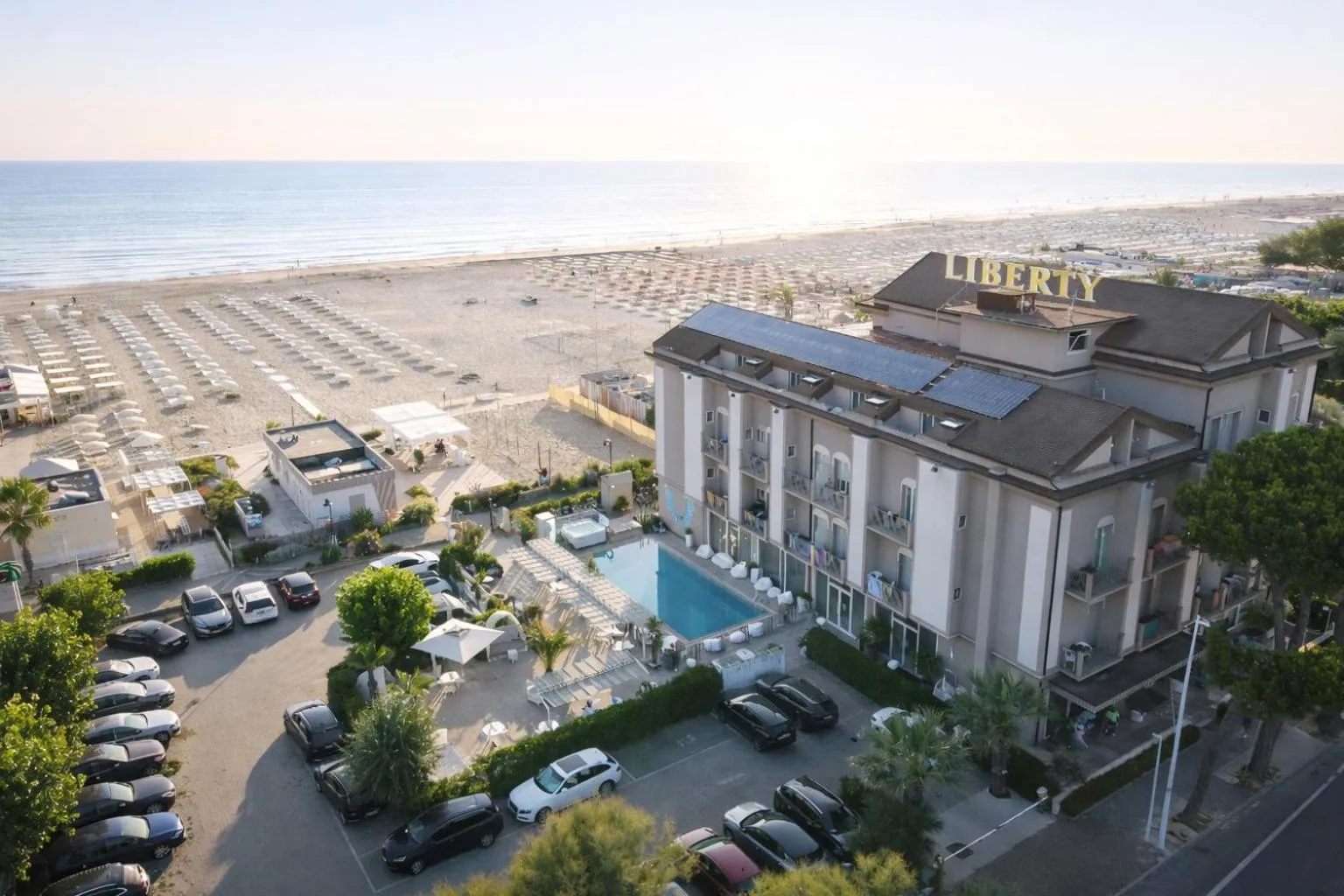Parking in Hotel Liberty Beach - Parking & Beach