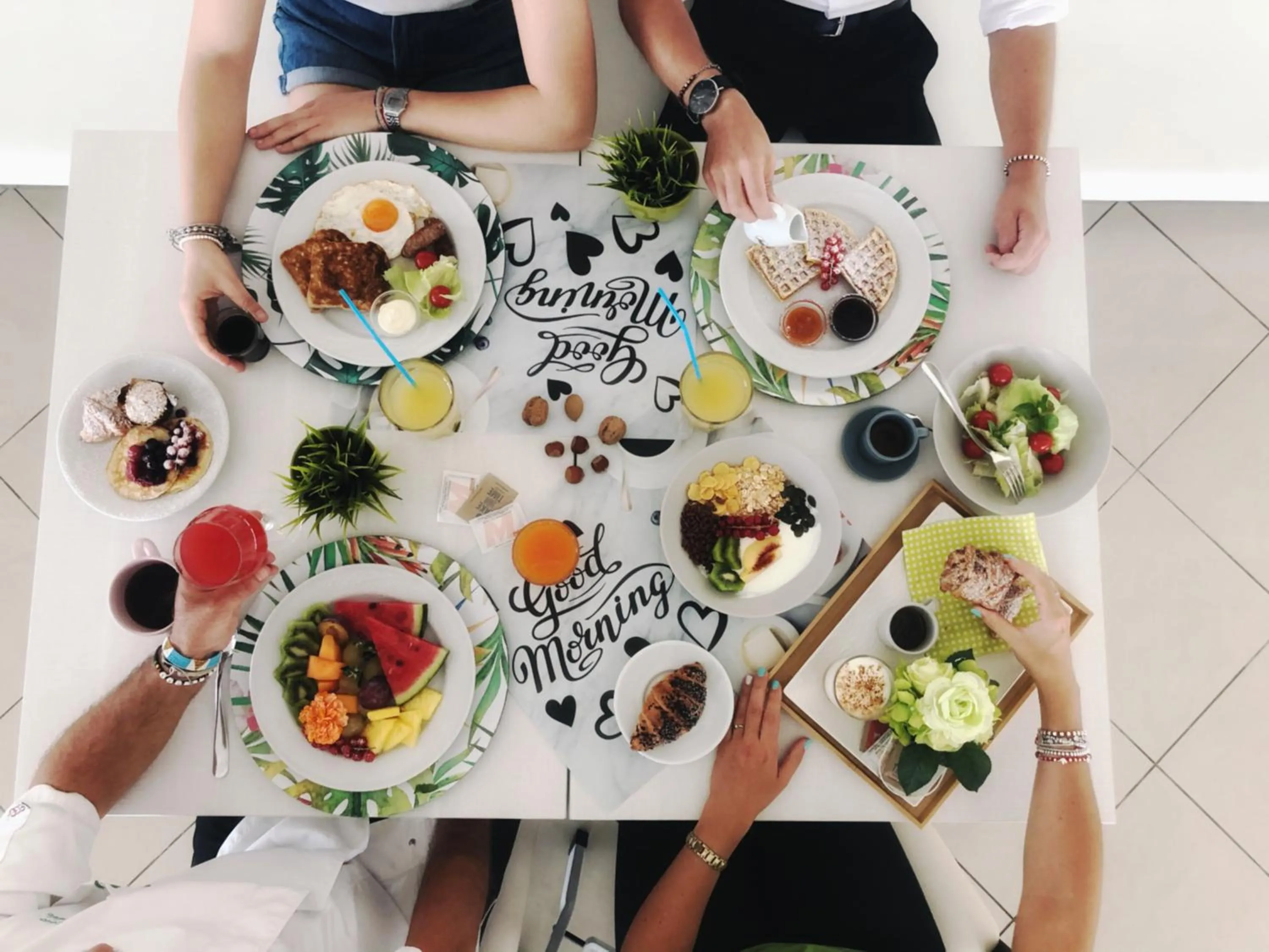 Food in Hotel Liberty Beach - Parking & Beach