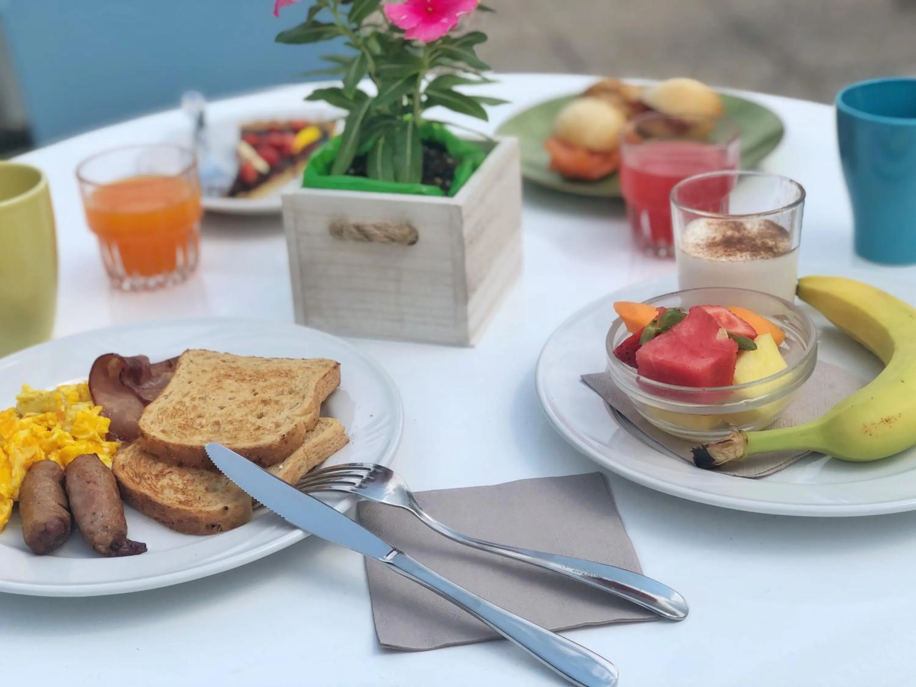 Breakfast in Hotel Liberty Beach - Parking & Beach