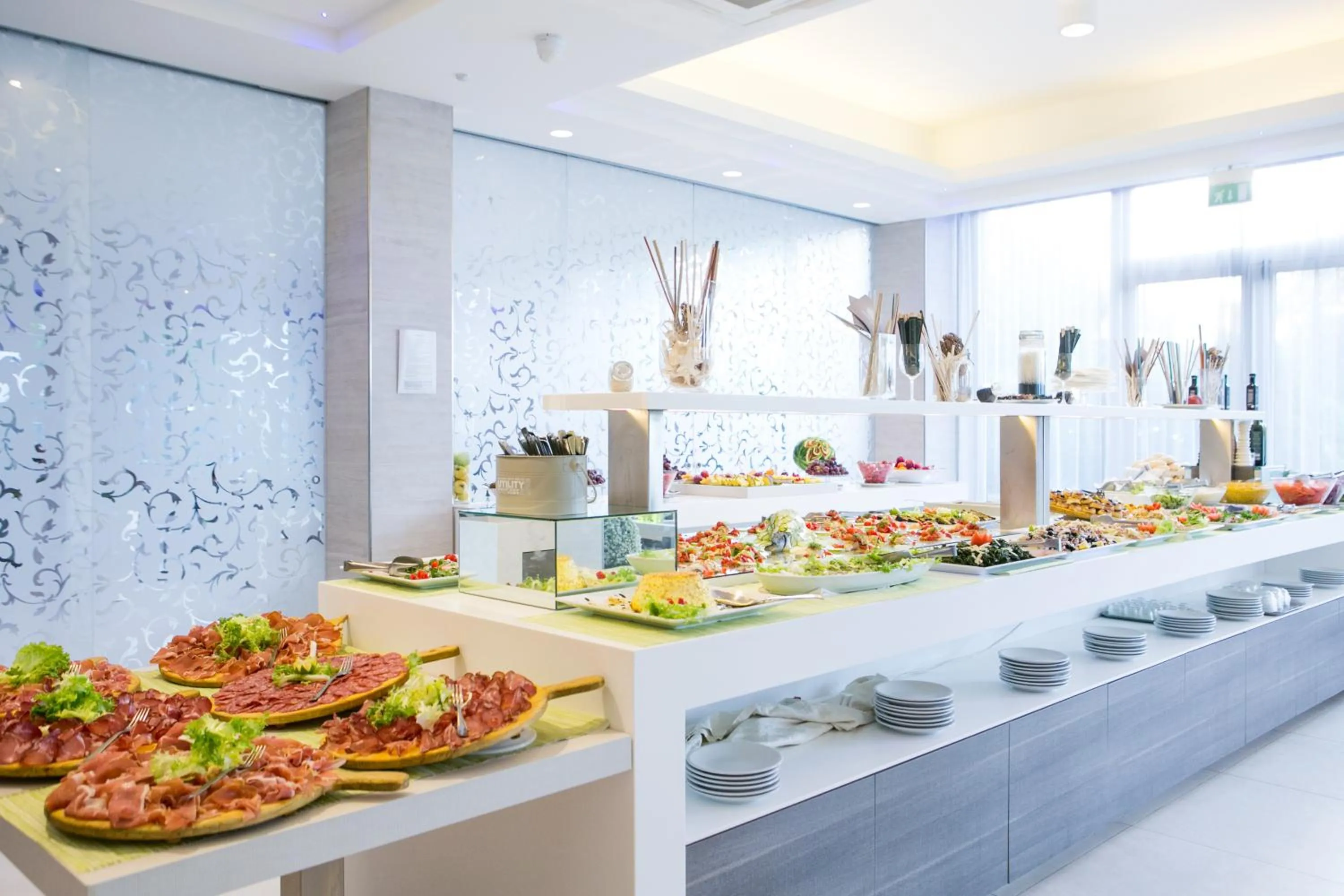 Restaurant/places to eat in Hotel Liberty Beach - Parking & Beach