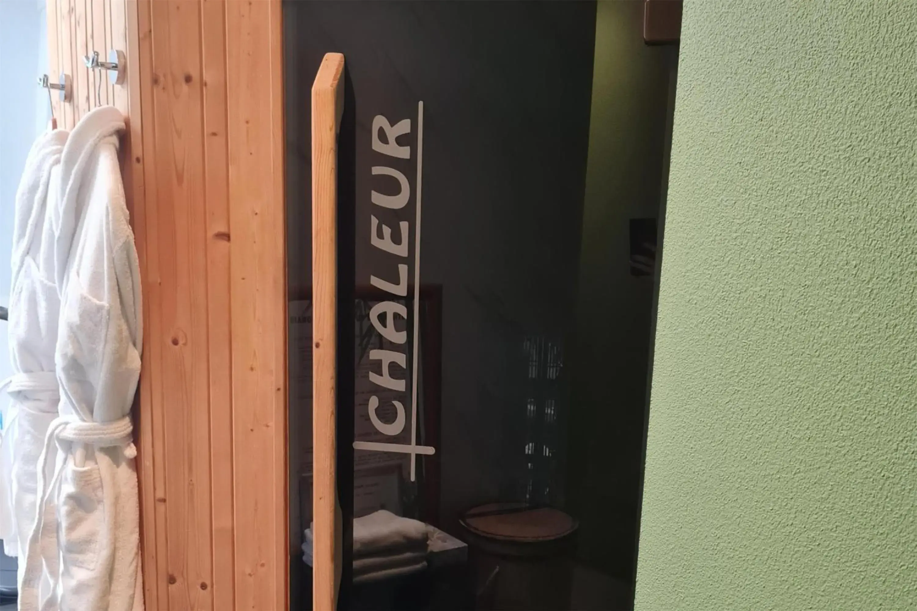 Spa and wellness centre/facilities in Best Western Plus Hôtel Vannes Centre Ville Spa and wellness centre/facilities in Best Western Plus Hôtel Vannes Centre Ville