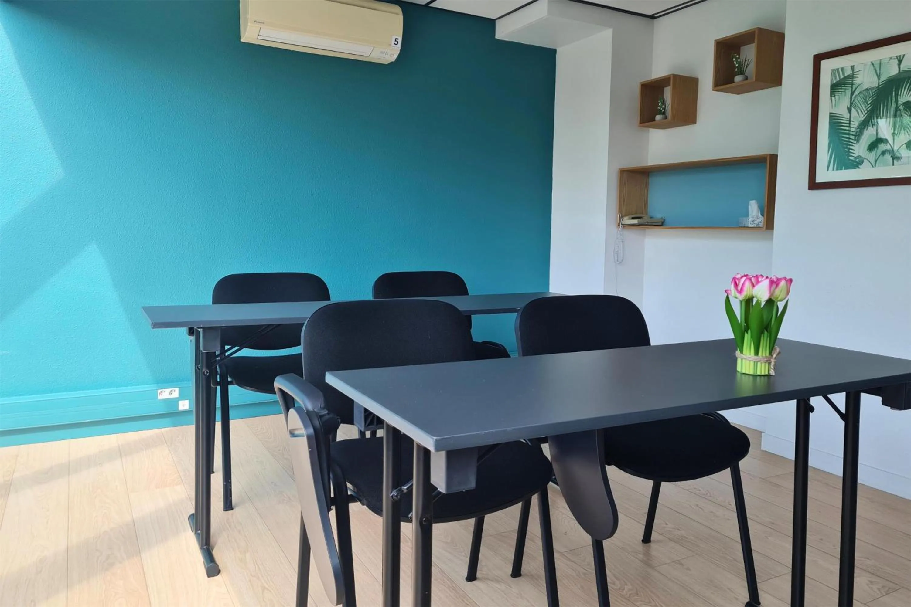 Business facilities in Best Western Plus Hôtel Vannes Centre Ville