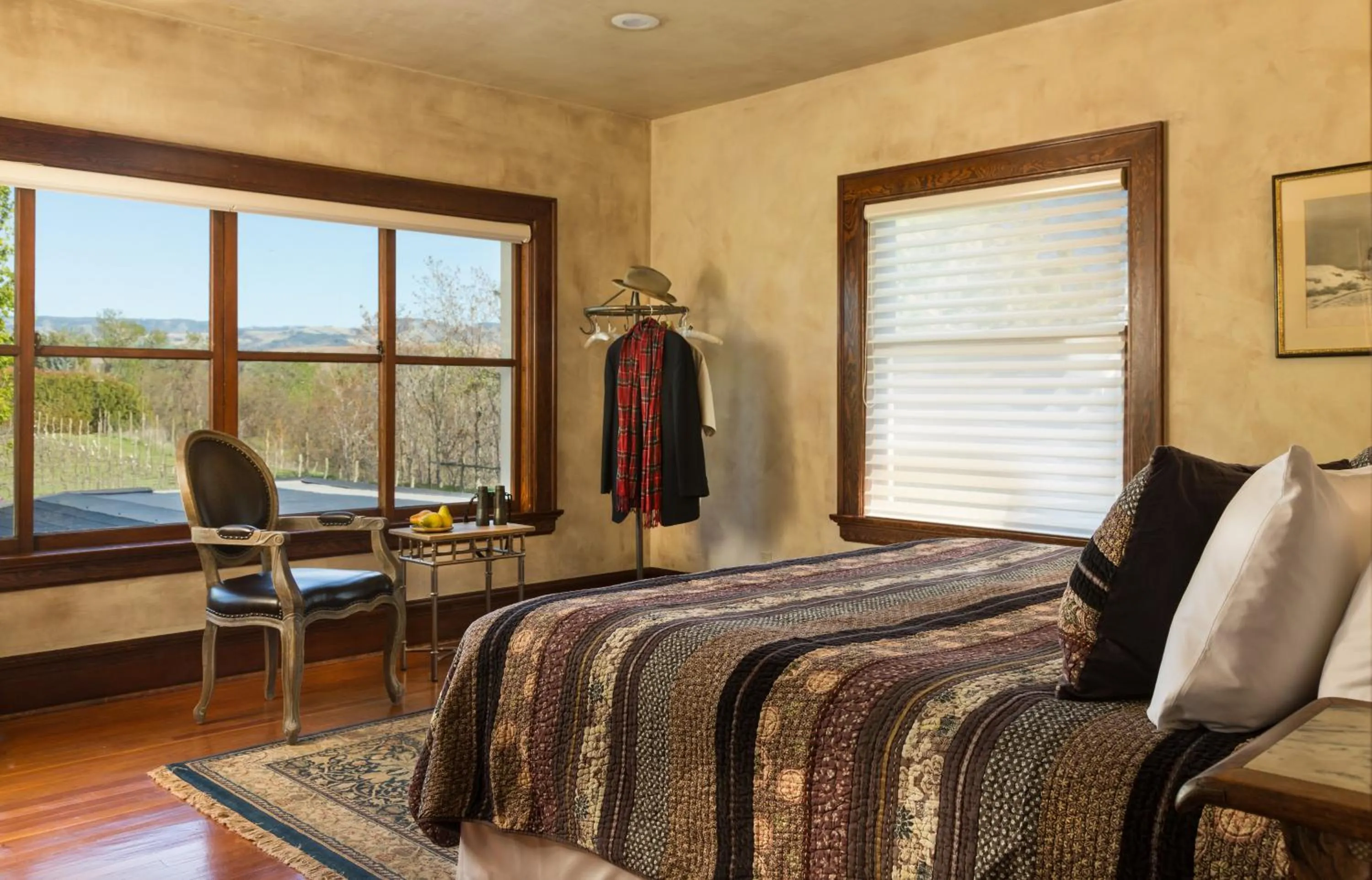 Bed in The Inn at Abeja