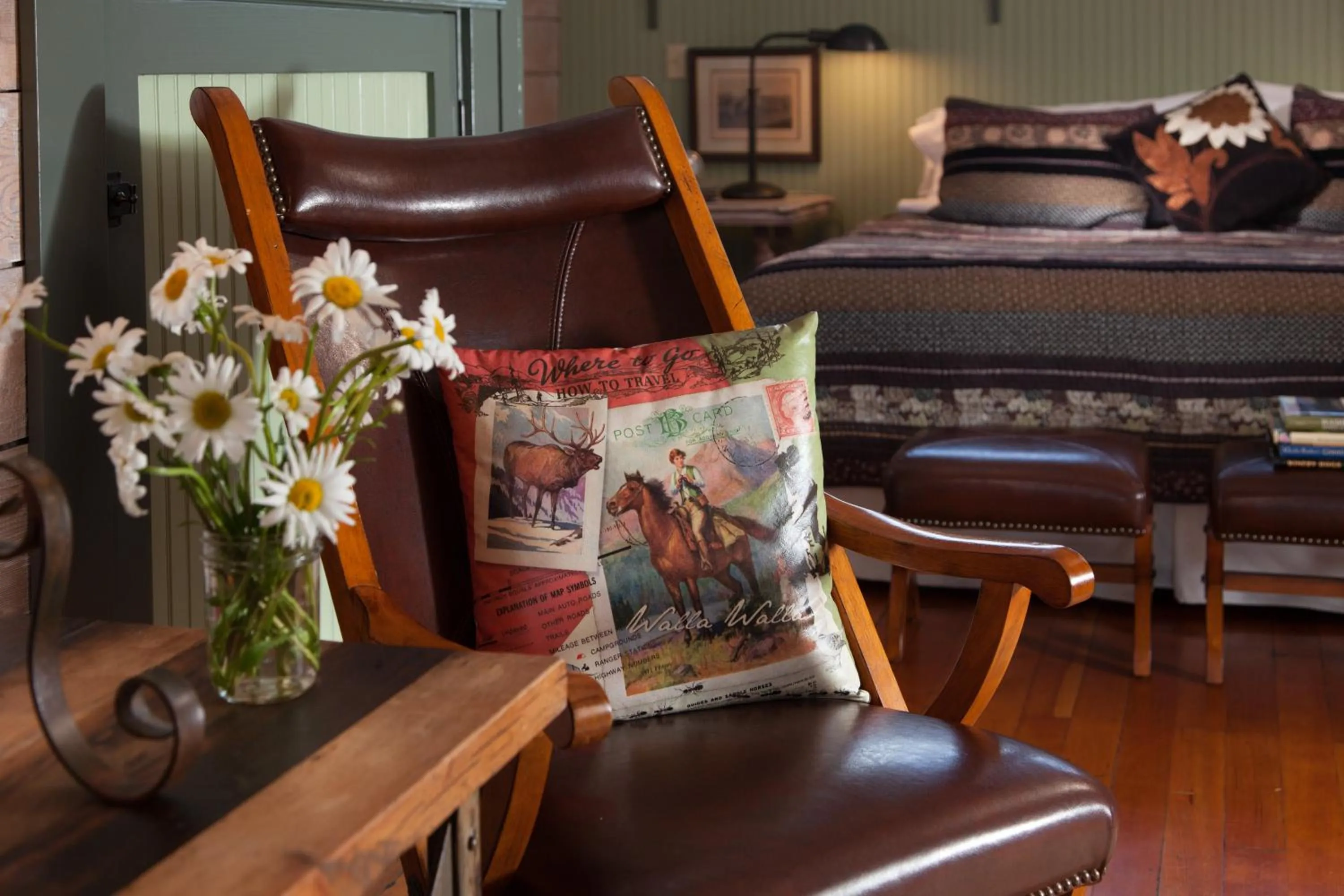 Bed in The Inn at Abeja