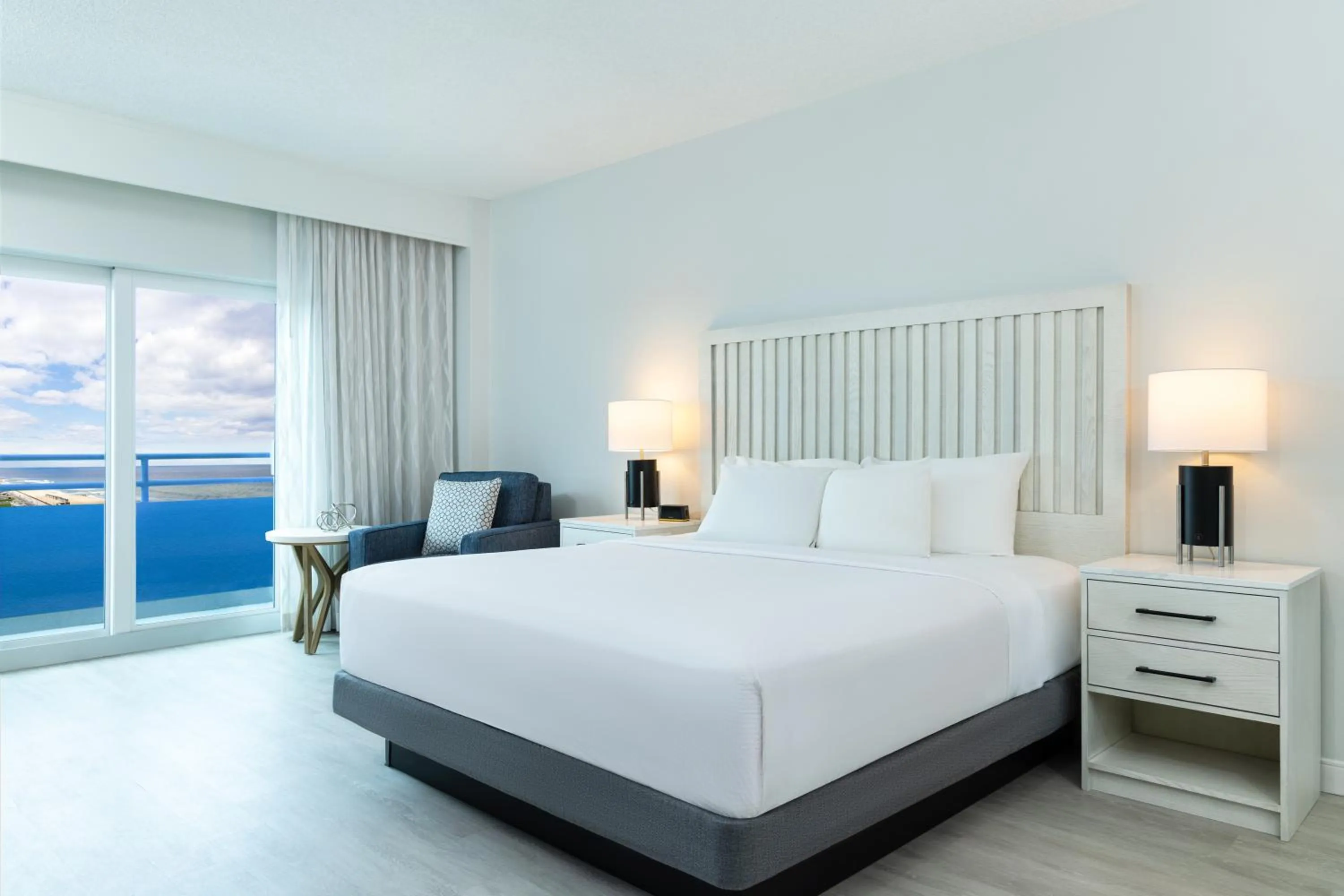 Bed in Ocean Place Resort & Spa