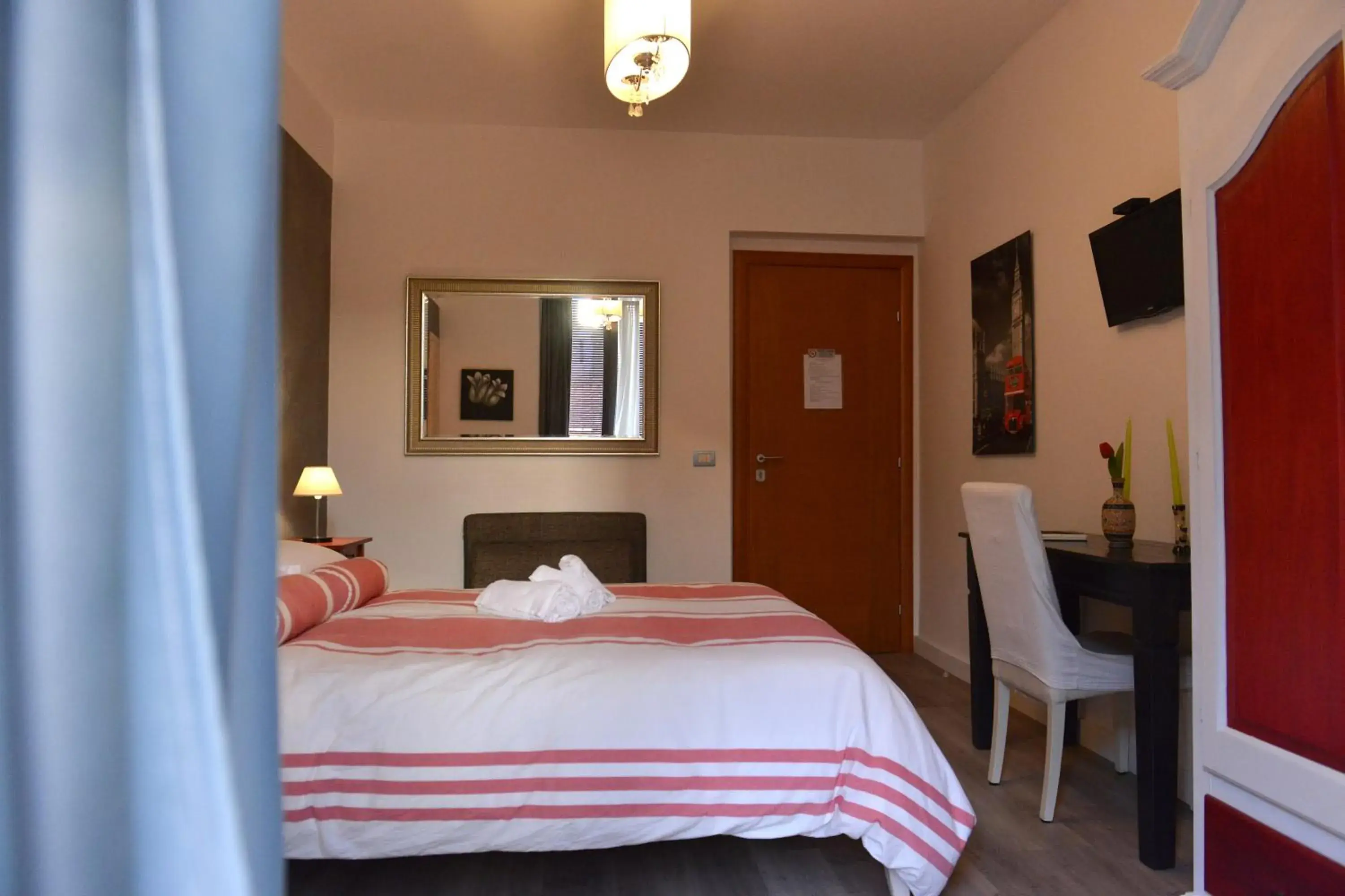 Double or Twin Room in Residenza Del Turista Double or Twin Room in Residenza Del Turista