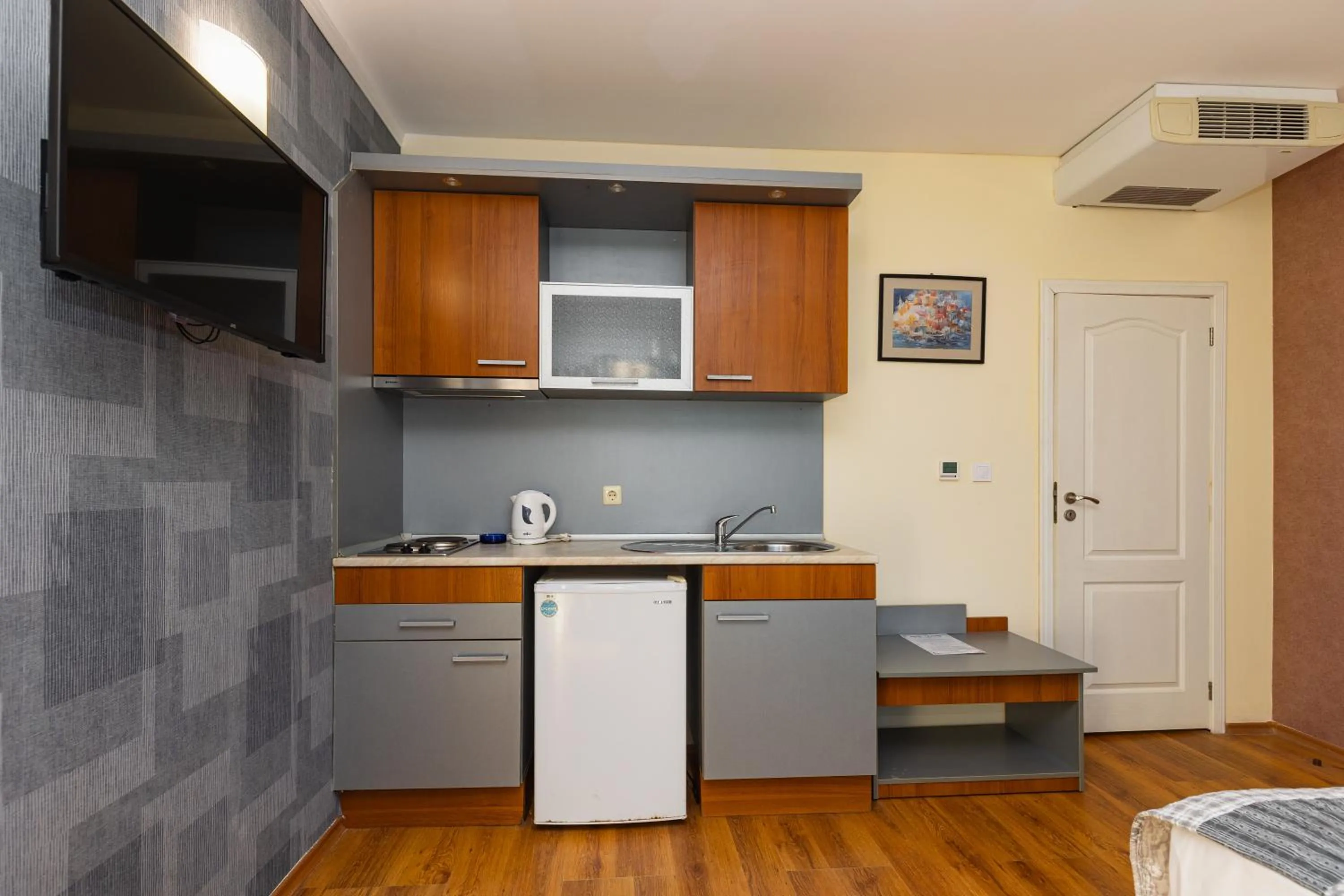 TV and multimedia in Favorit Aparthotel