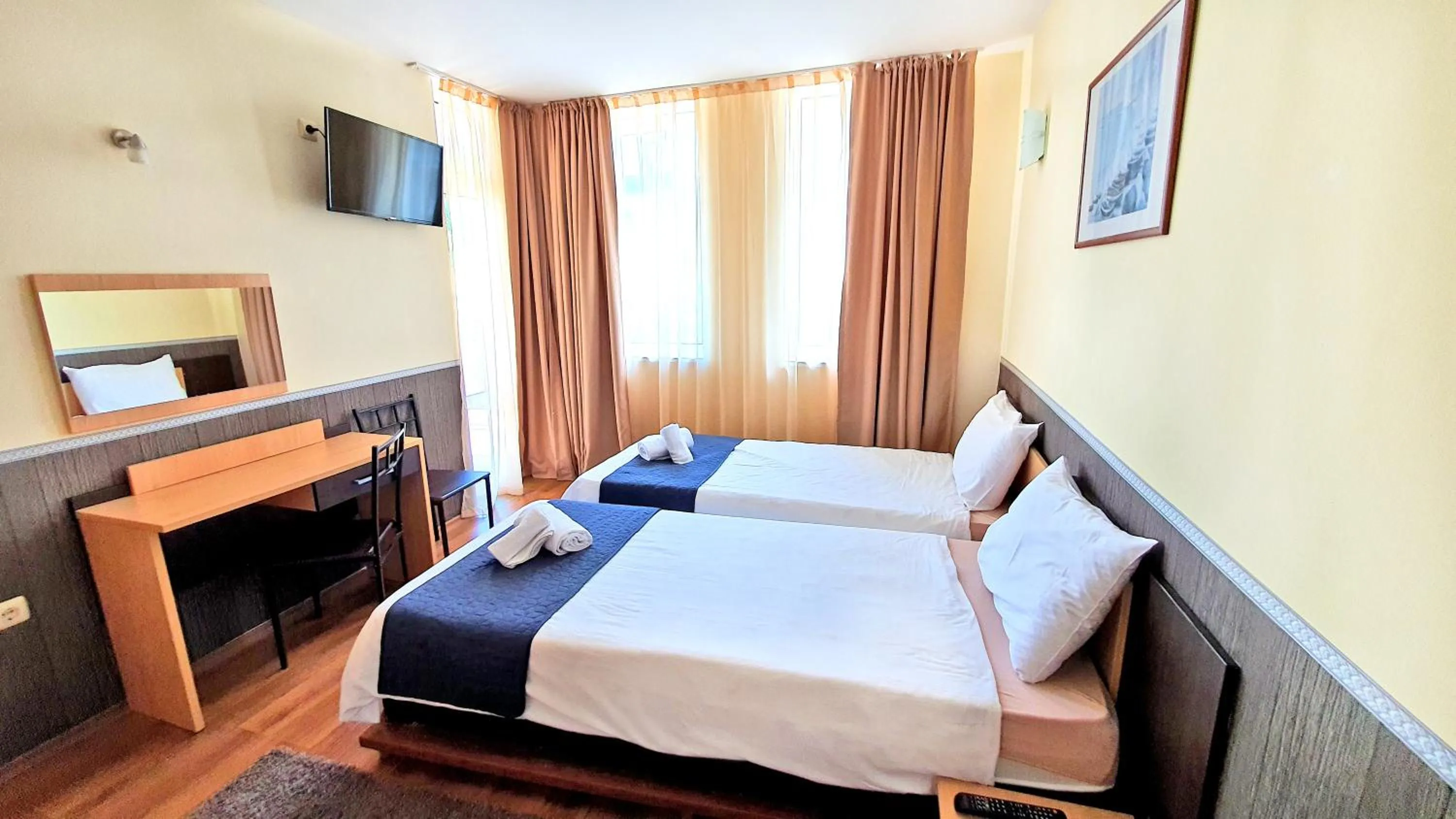 Bed in Favorit Aparthotel