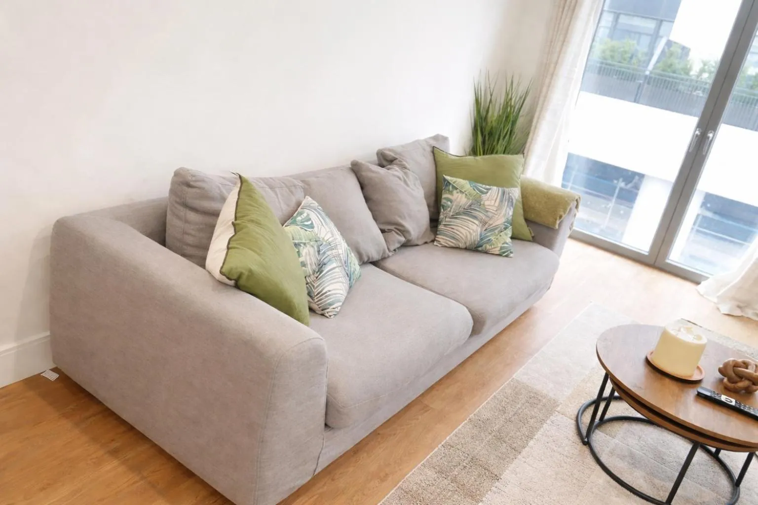 Zone 1 Bright and Modern 3 Bed Apt Hyde Park Central London