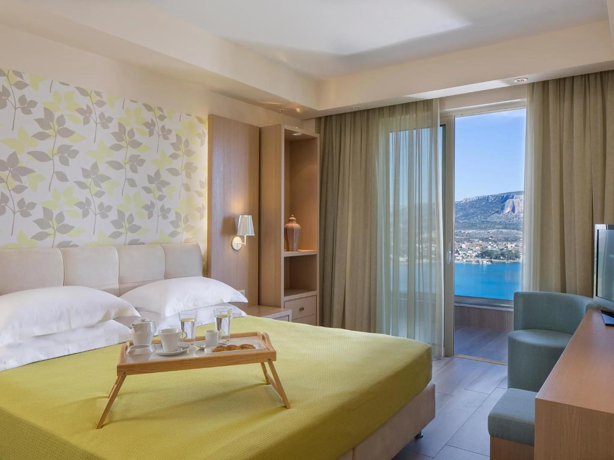 Bedroom, Bed in Princess Kyniska Suites