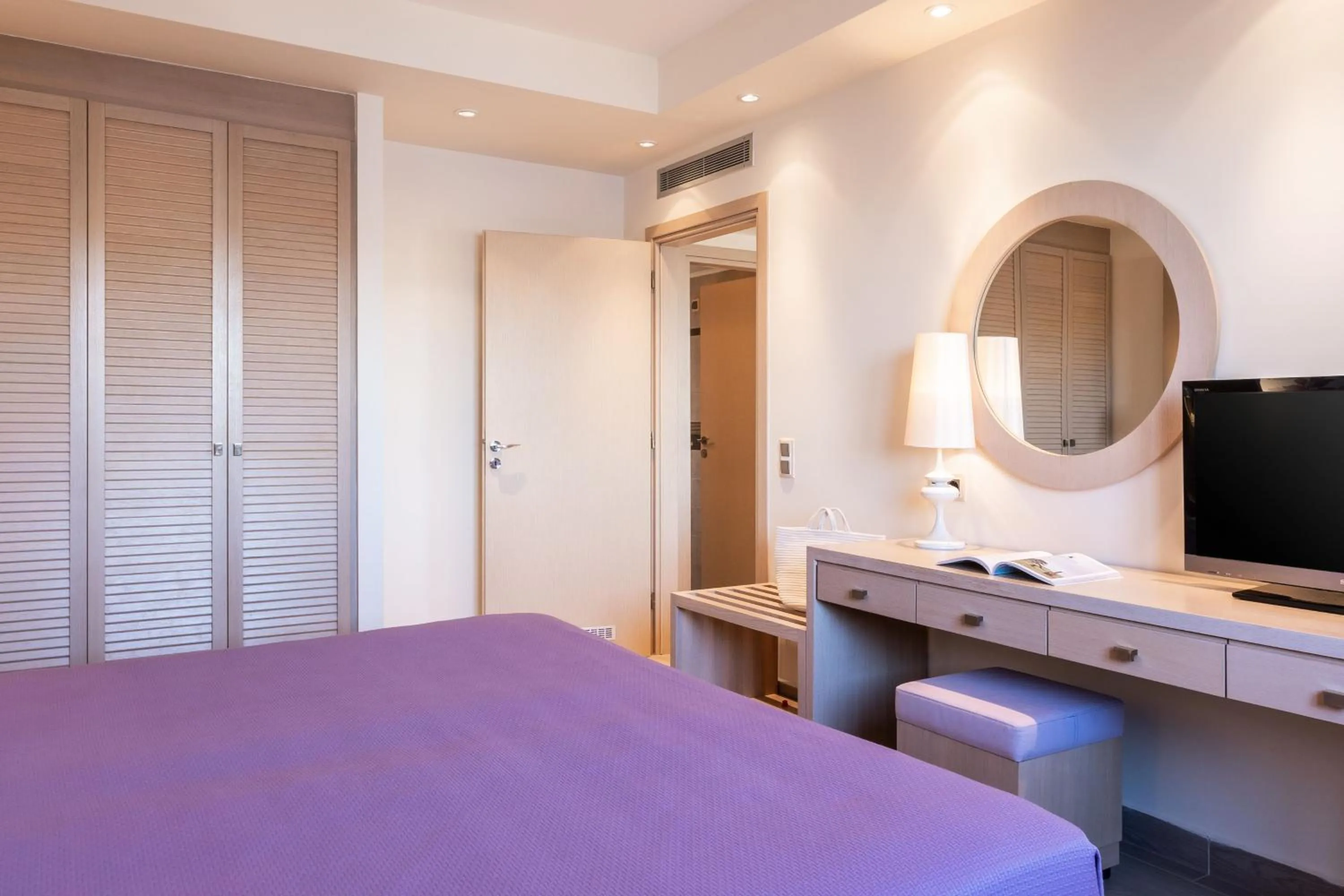 Bed in Princess Kyniska Suites