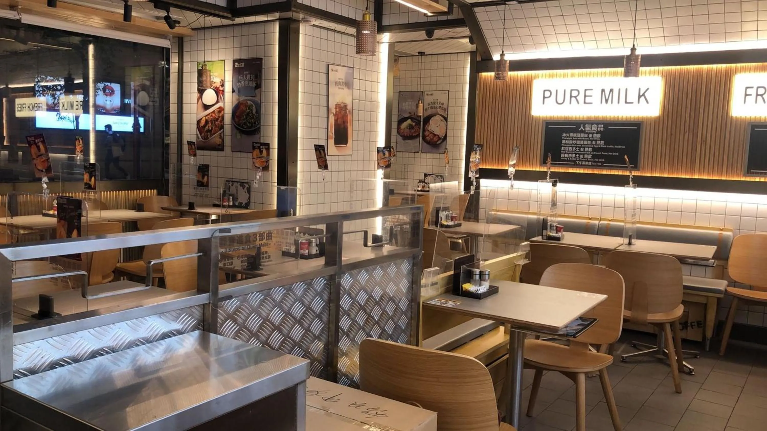 Restaurant/places to eat in Holiday Inn Express Hong Kong Causeway Bay, an IHG Hotel