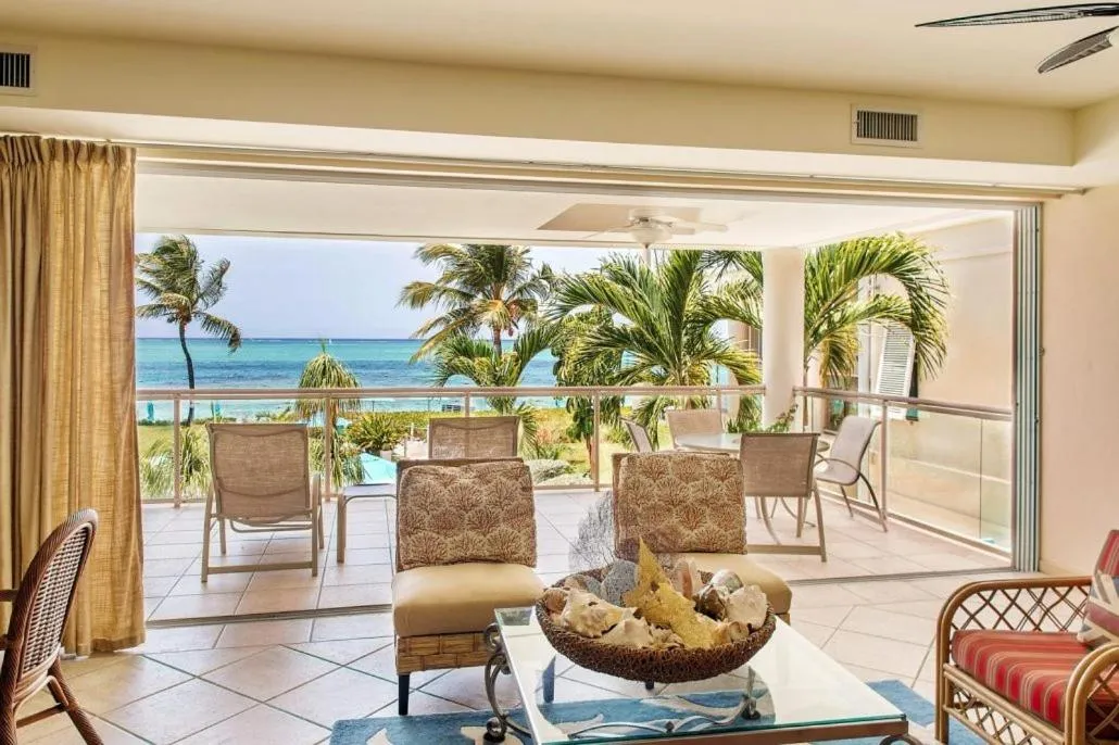 Balcony/Terrace in Coral Gardens on Grace Bay