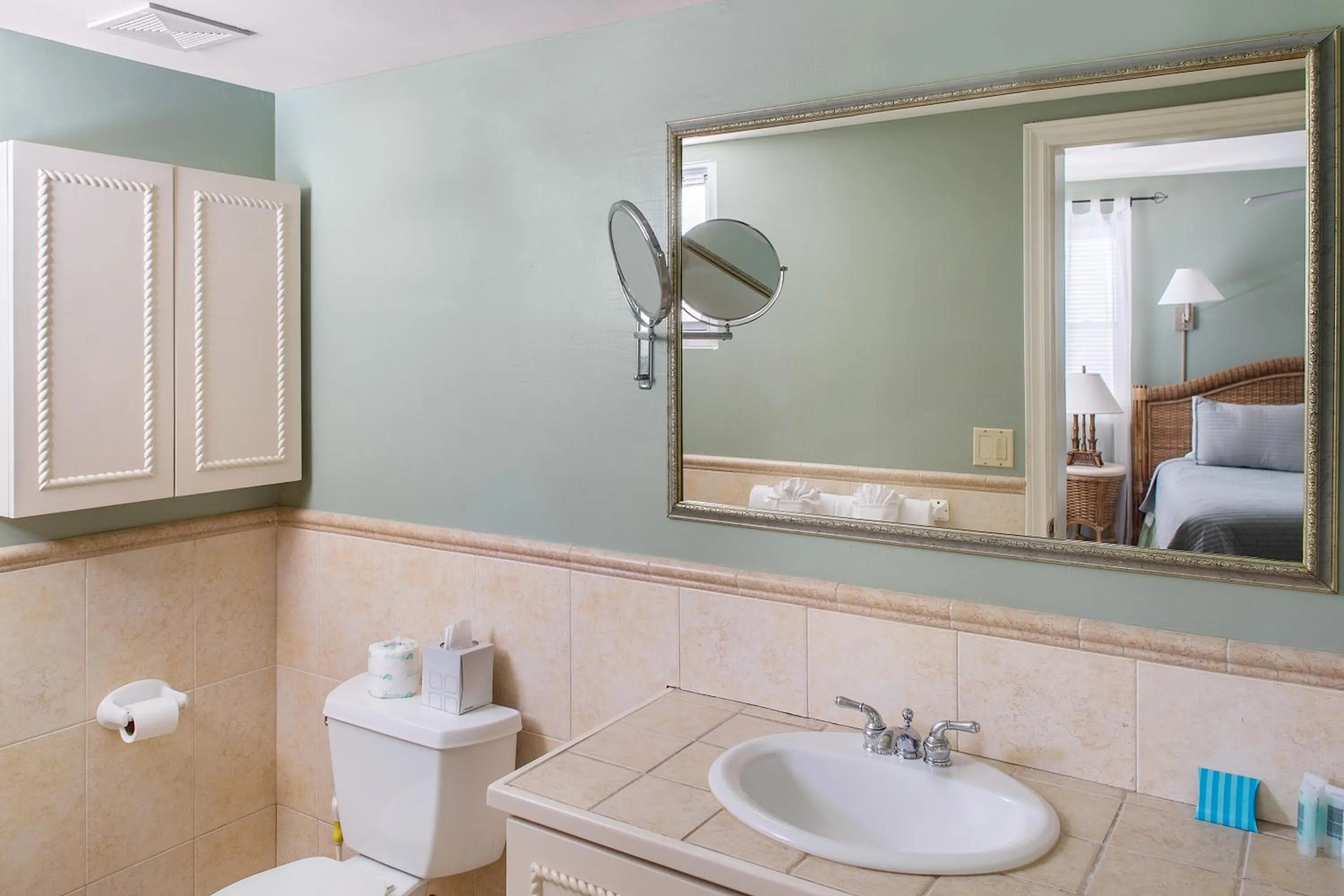 Bathroom in Coral Gardens on Grace Bay