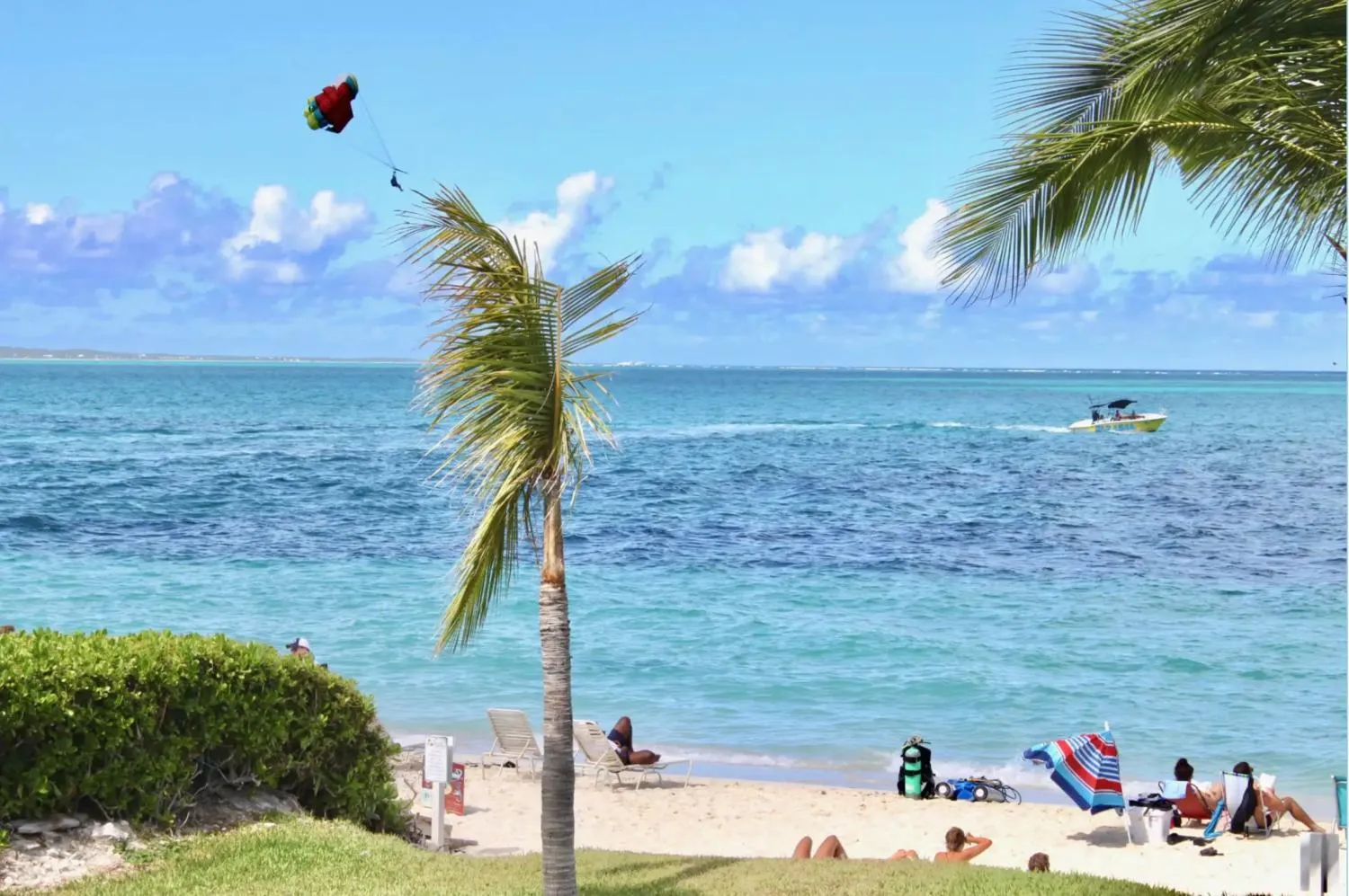 Beach in Coral Gardens on Grace Bay