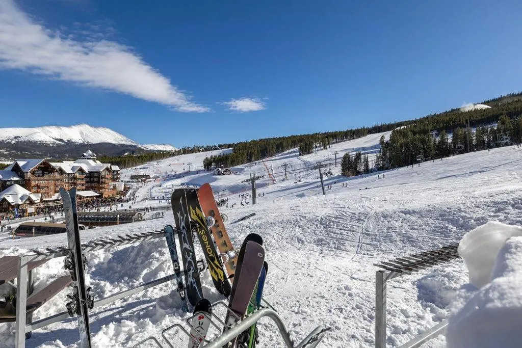 Skiwatch 102