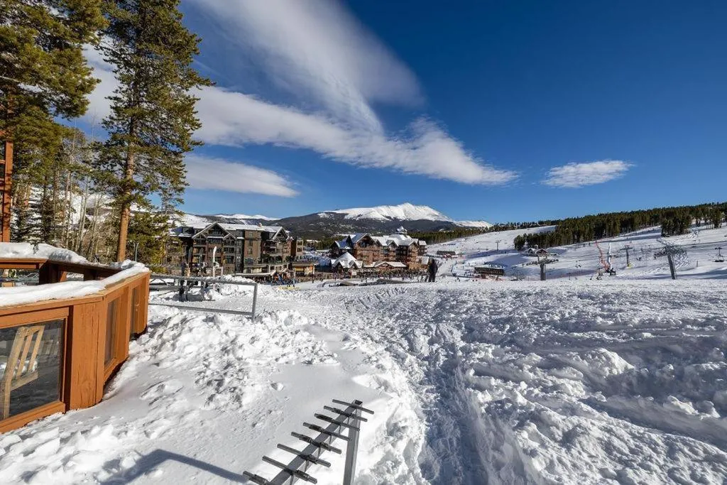 Skiwatch 102