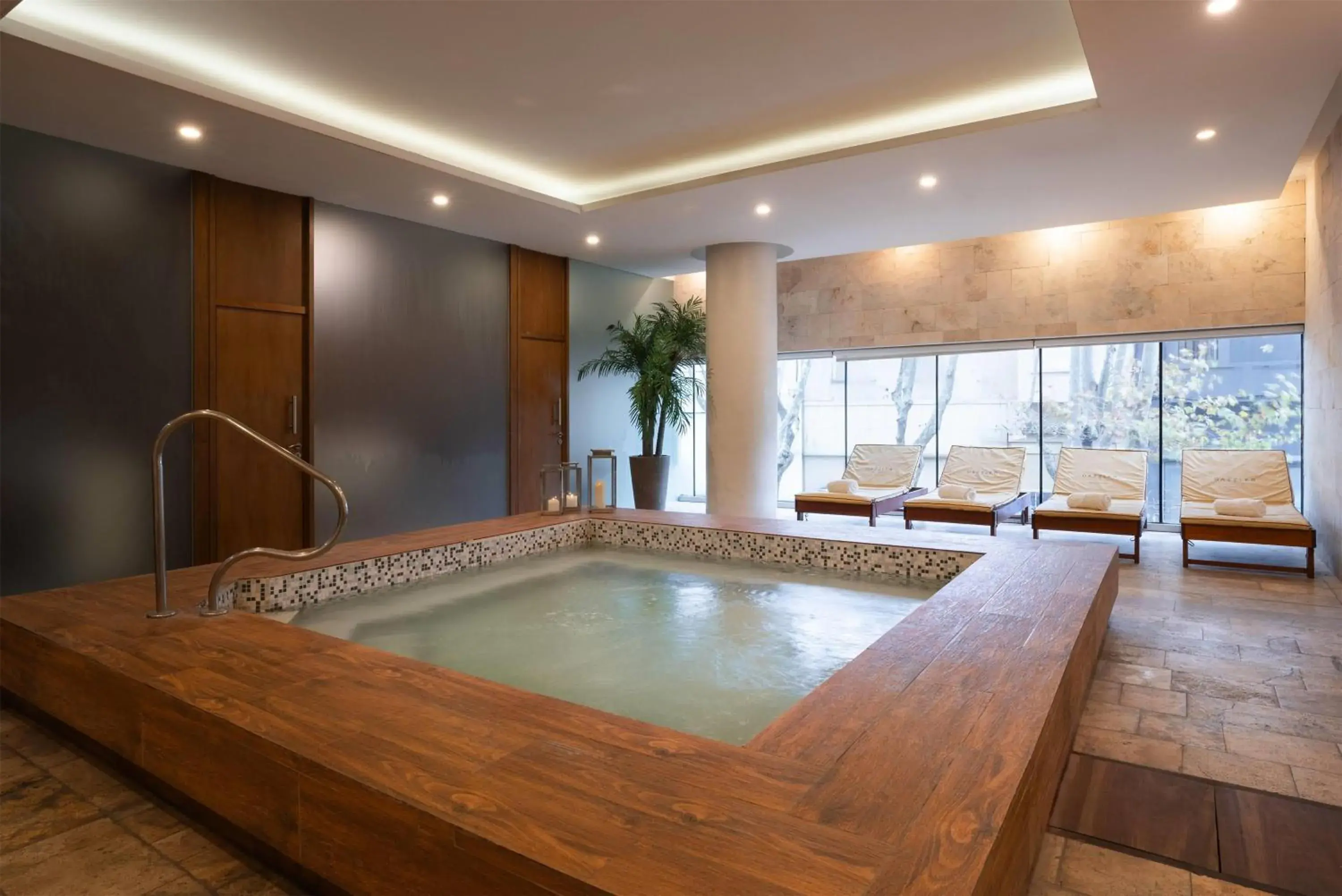 Spa and wellness centre/facilities in Dazzler by Wyndham Montevideo Spa and wellness centre/facilities in Dazzler by Wyndham Montevideo