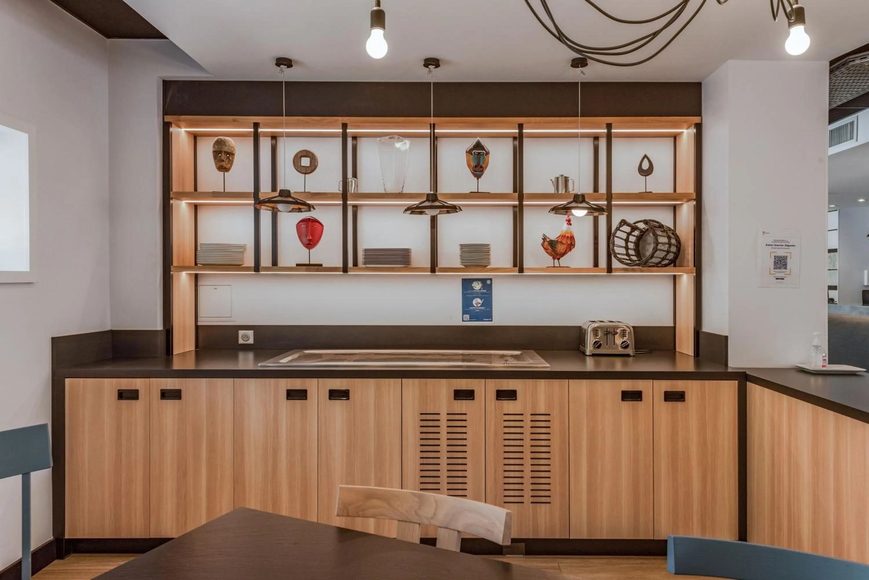 Breakfast in Campanile Chartres Centre - Gare - Cathédrale