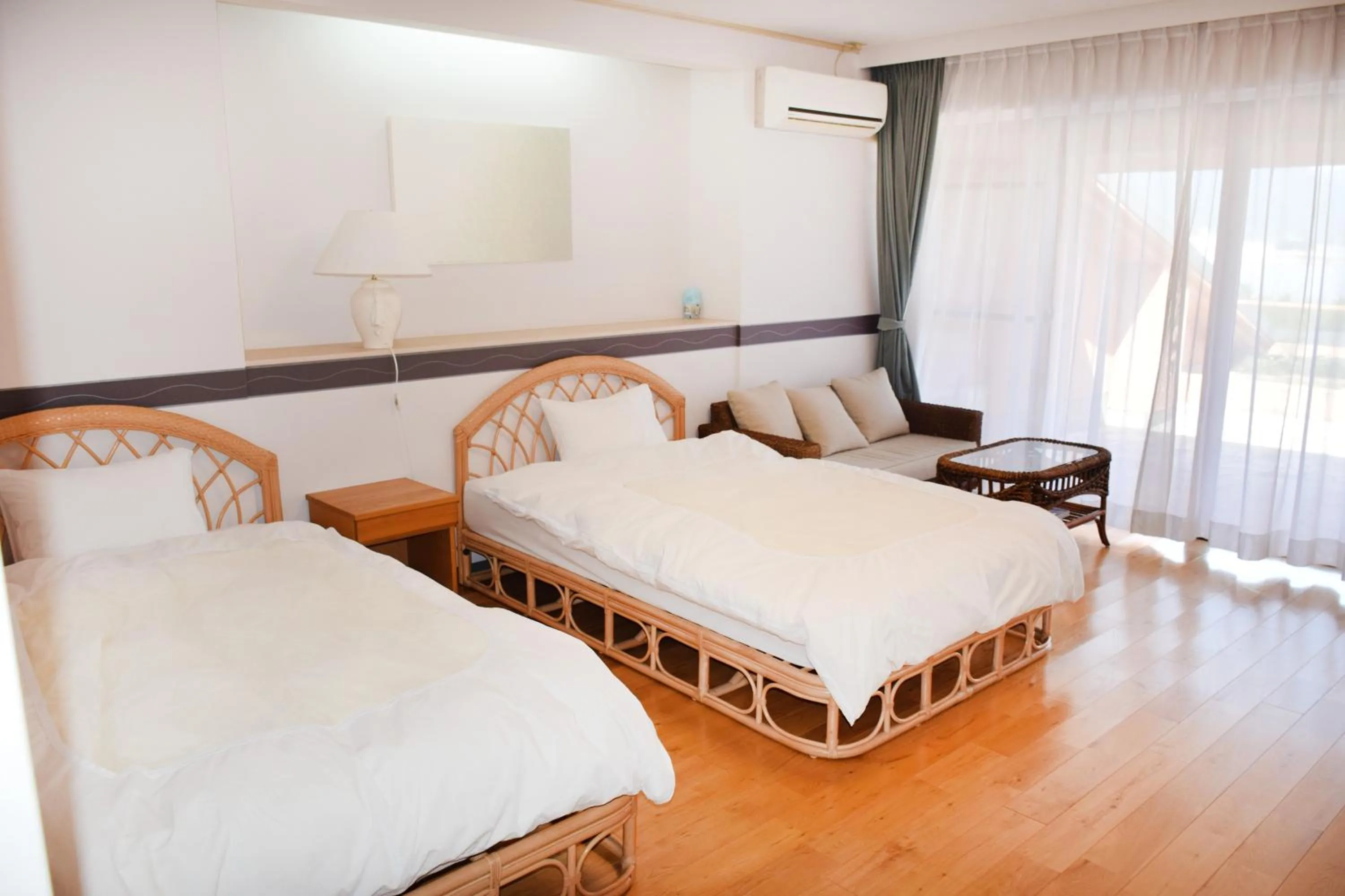 Bed in Taiyou no Ouchi