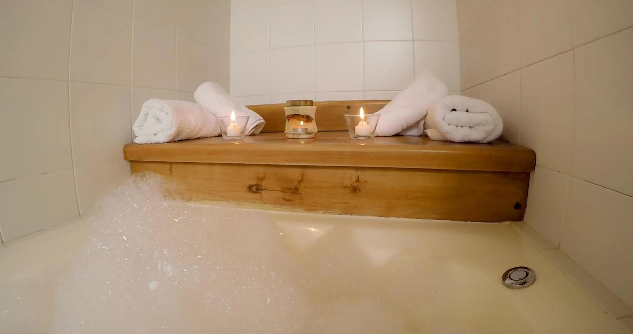 Hot Tub in Hostería El Arbol Duende