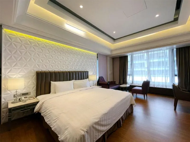 Photo of the whole room, Bed in Chuang-tang Spring Spa Hotel