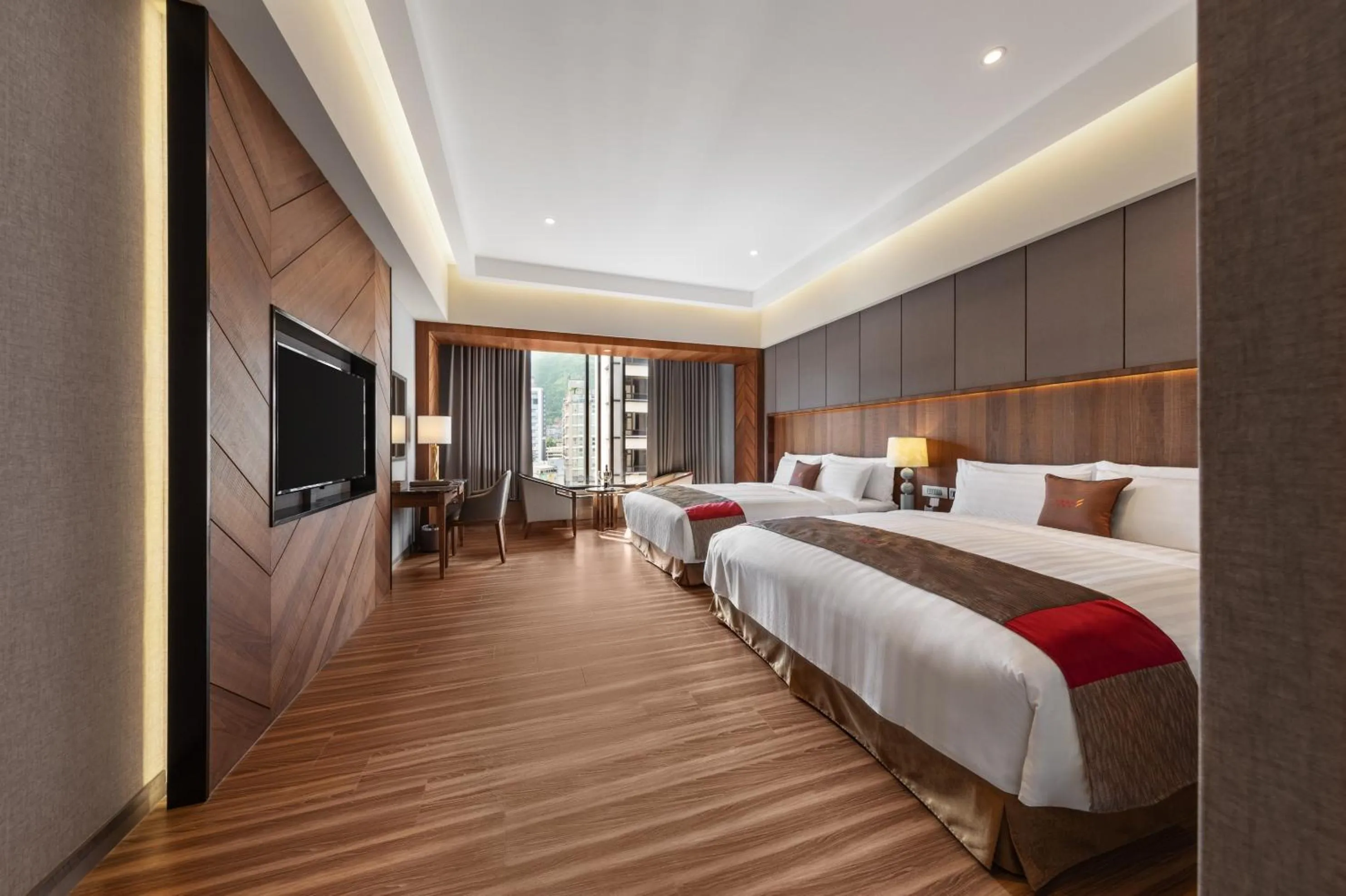 Photo of the whole room, Bed in Chuang-tang Spring Spa Hotel