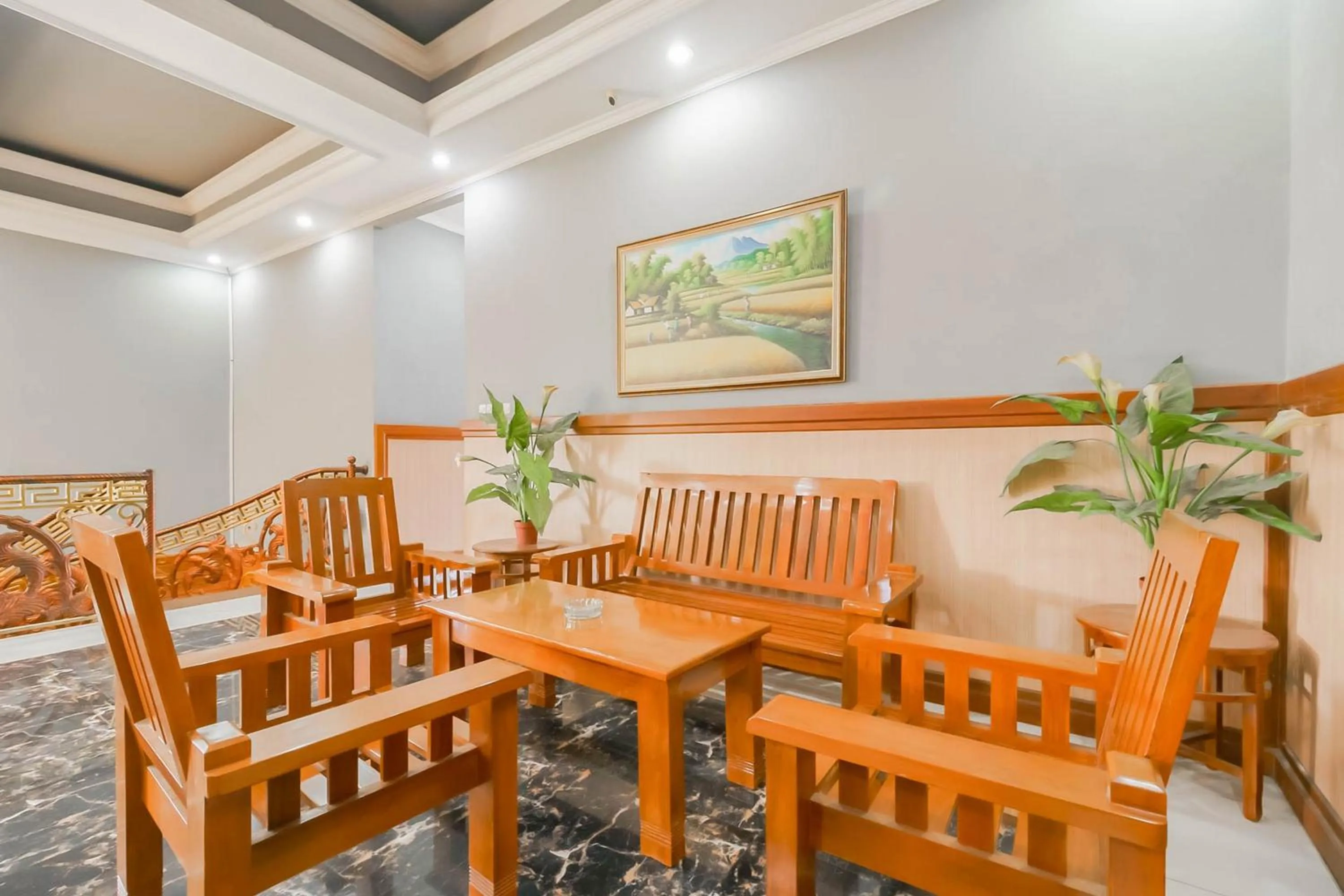 Seating area in RedDoorz Resort Premium @ Sangkan Hurip Kuningan