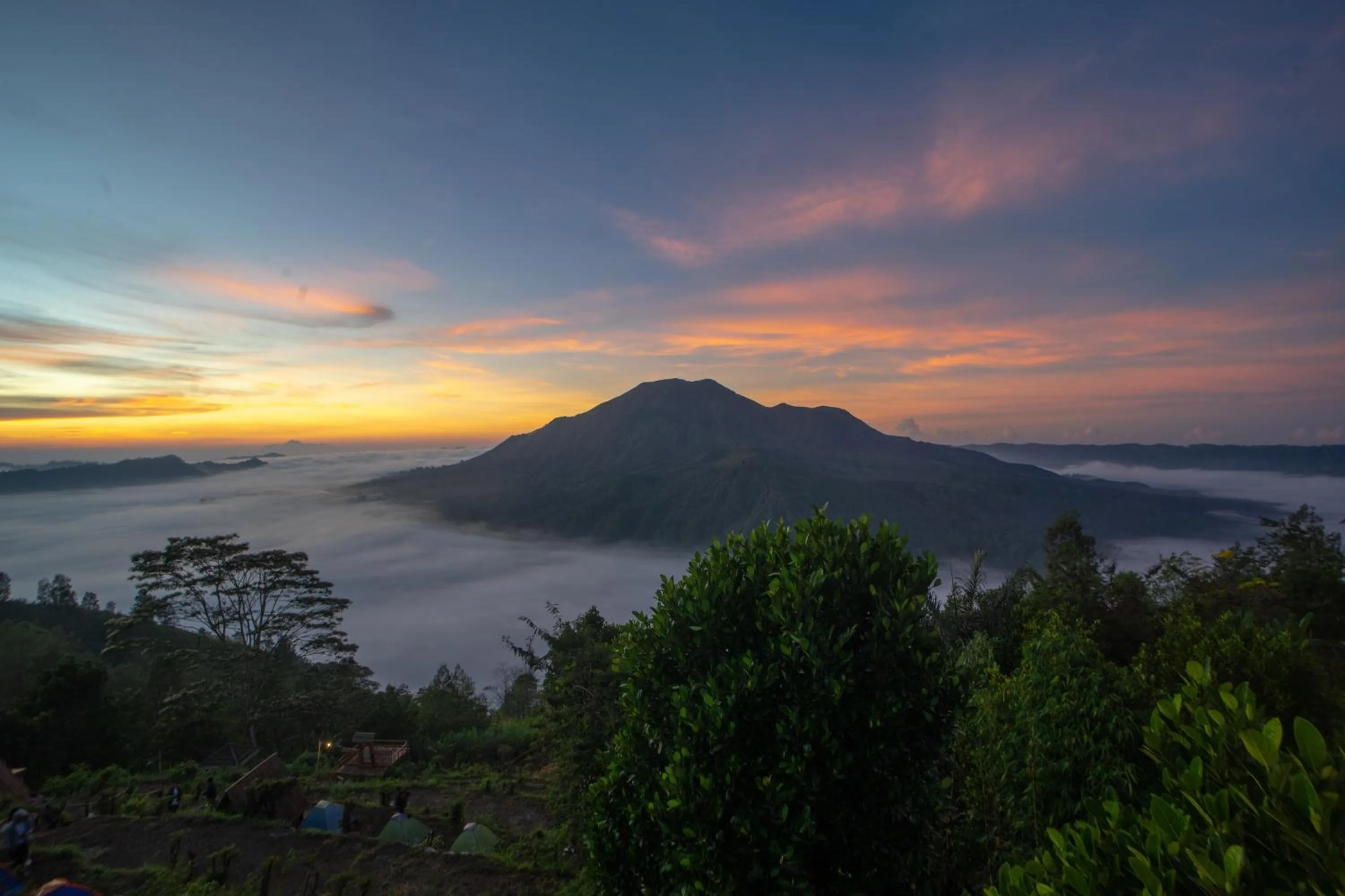 Batur Pyramid Guesthouse