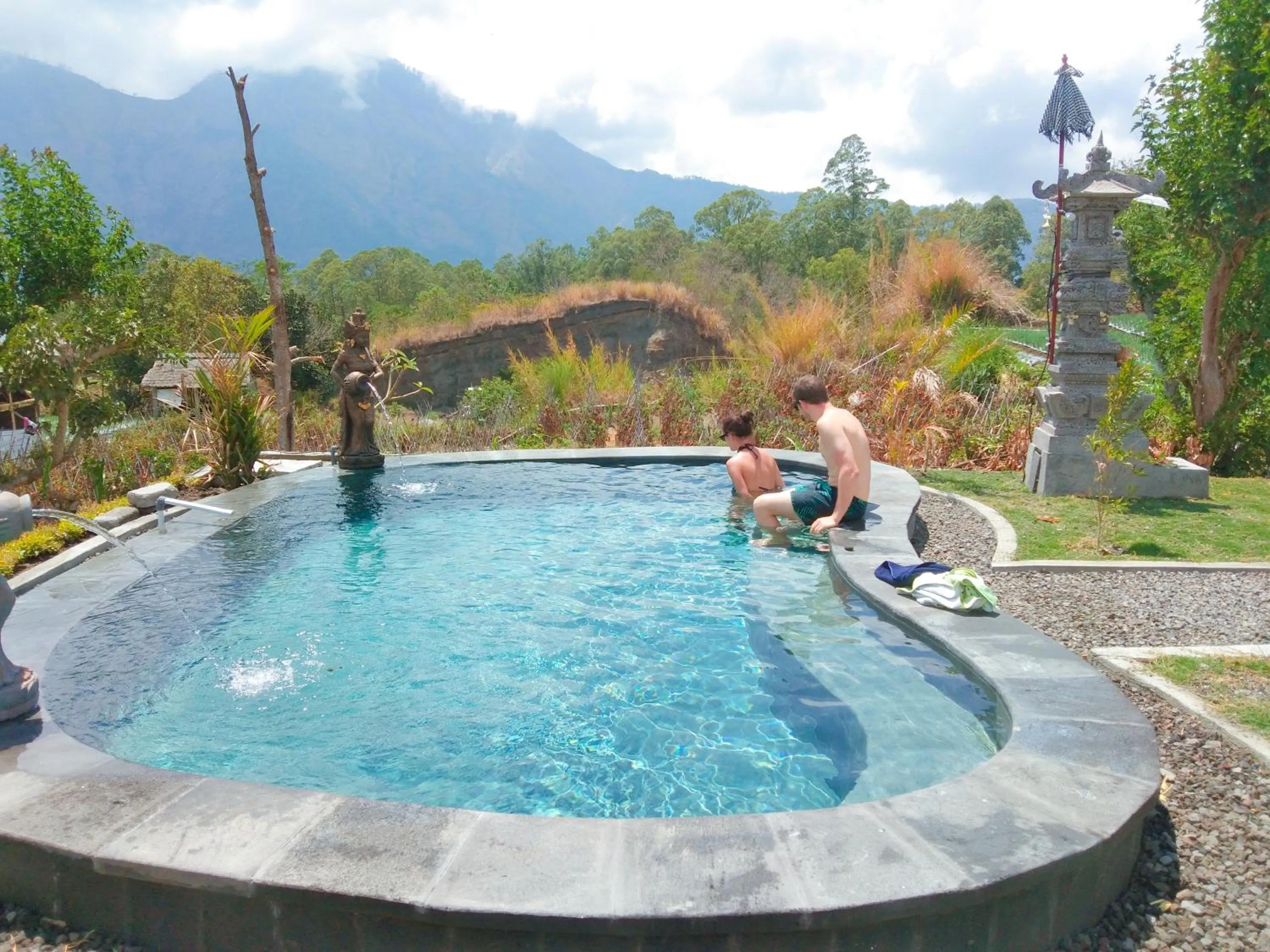 Batur Pyramid Guesthouse