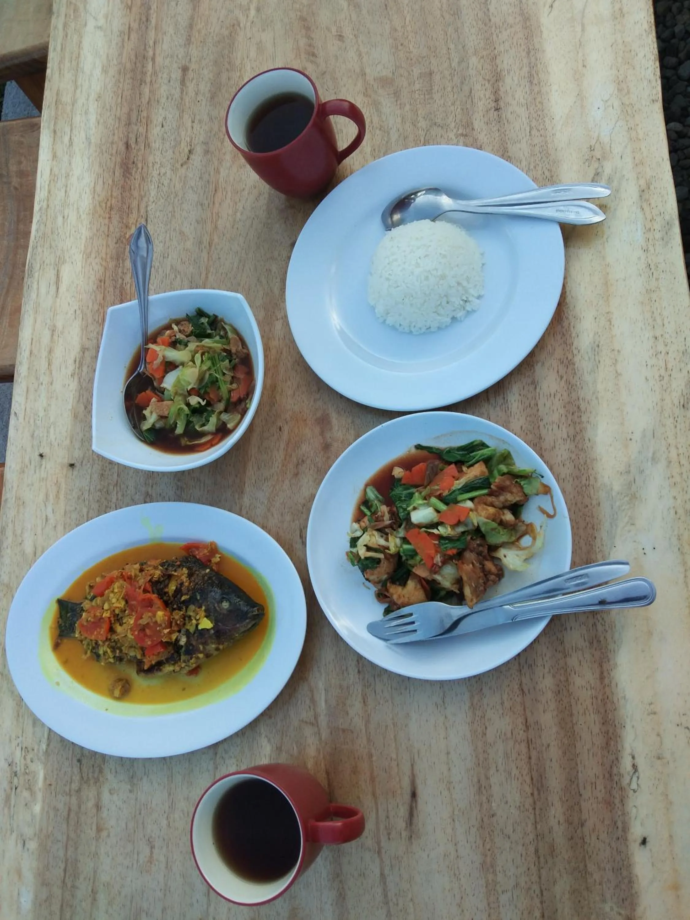 Batur Pyramid Guesthouse