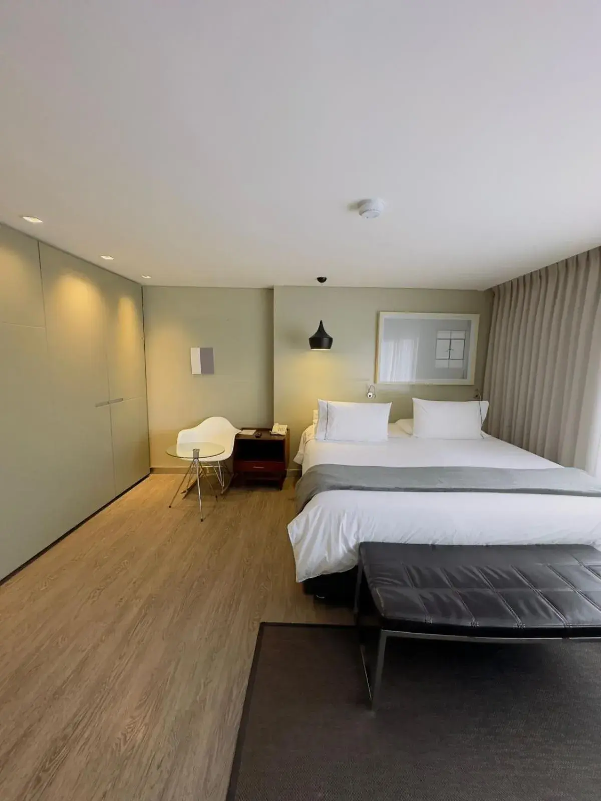 Bedroom, Bed in The Grace Hotel Bedroom, Bed in The Grace Hotel