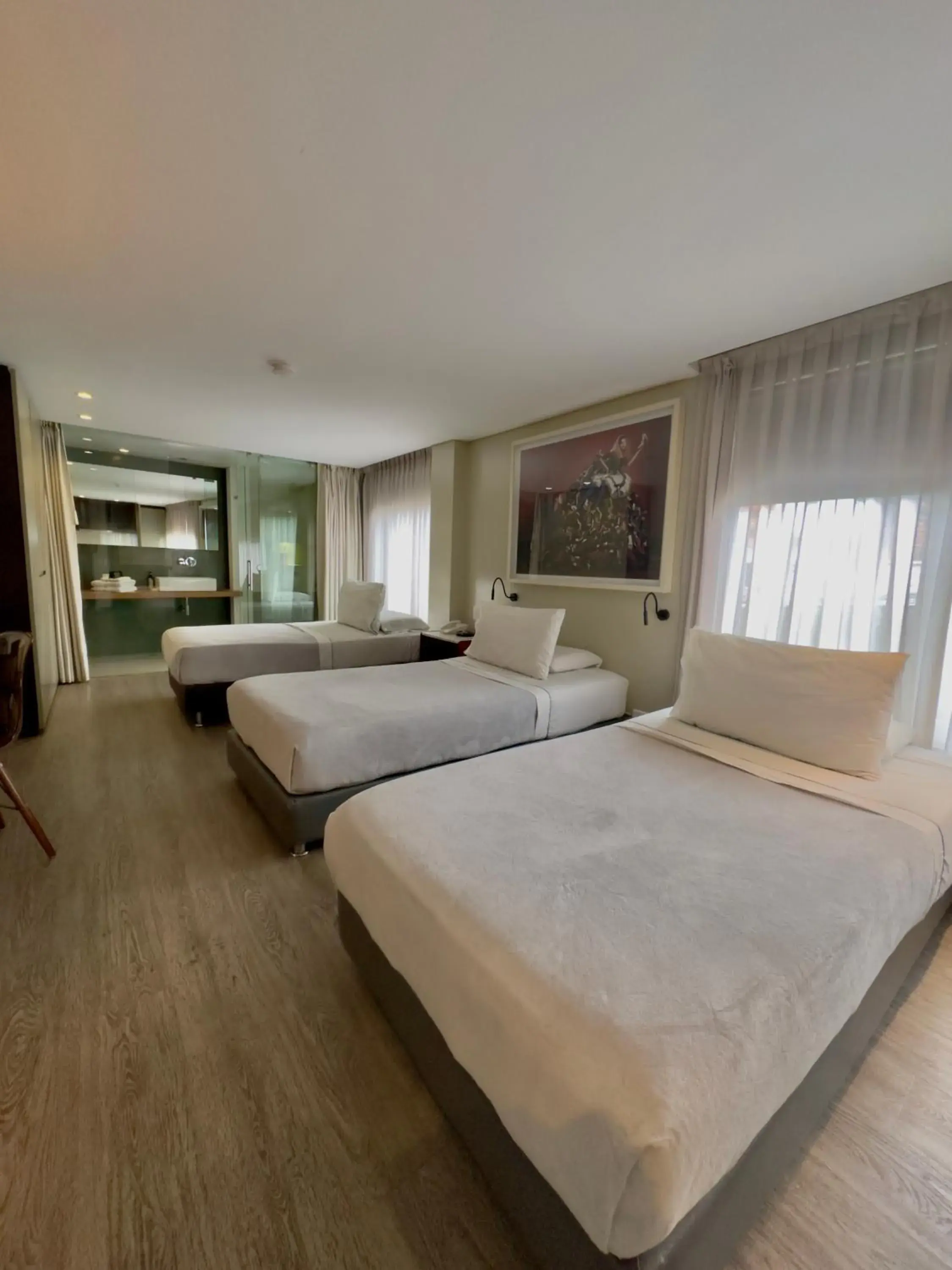 Suite (3 Adults) in The Grace Hotel Suite (3 Adults) in The Grace Hotel