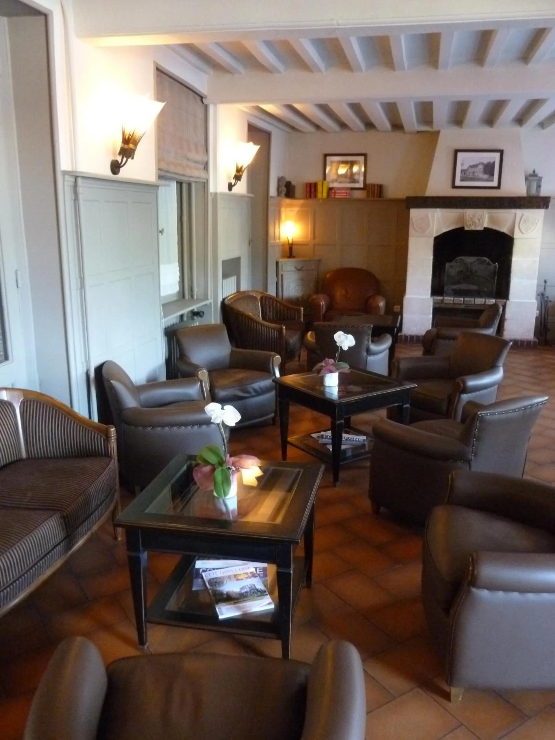 Lounge or bar in Hostellerie Du Royal Lieu