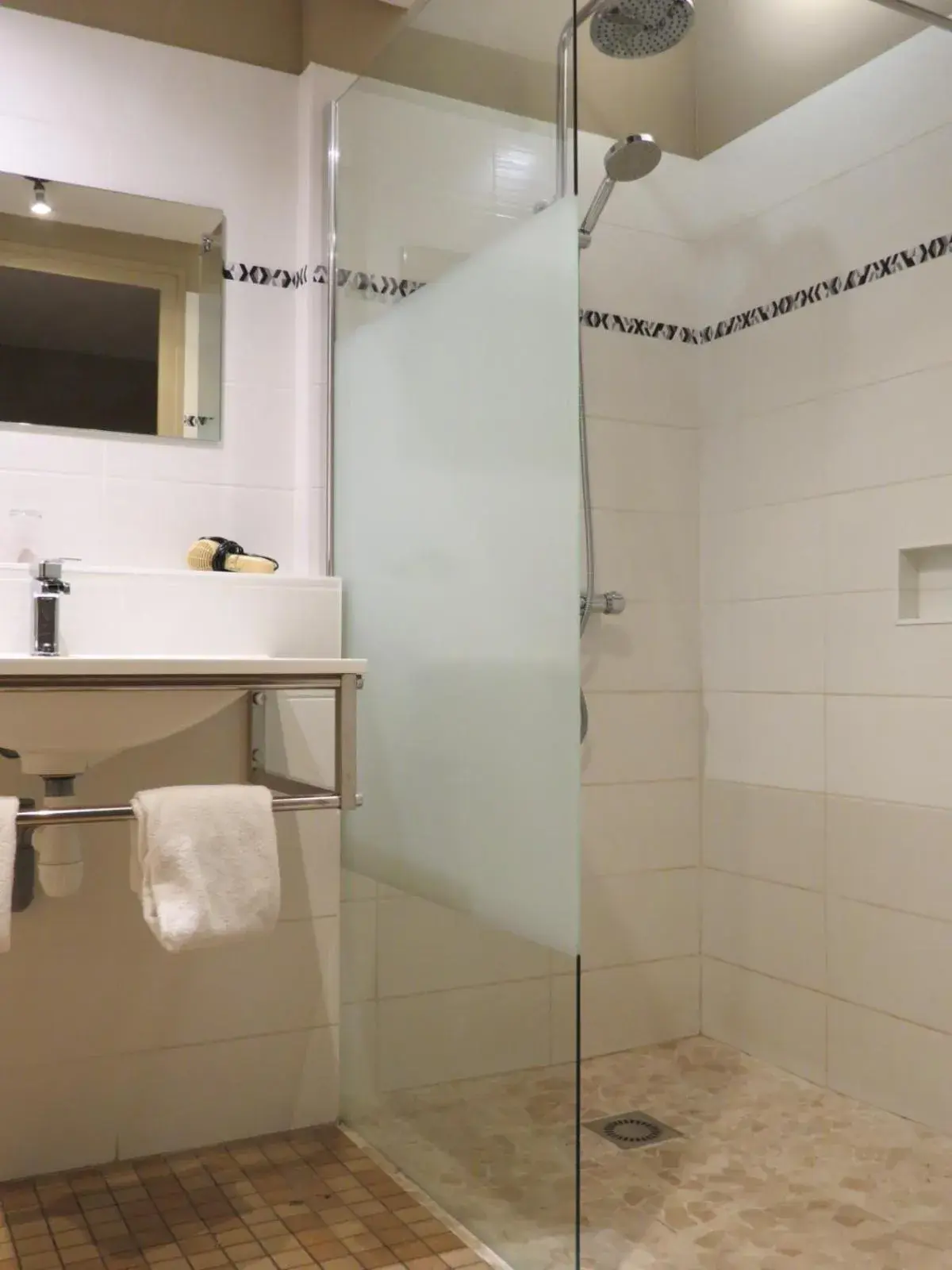 Double Room - single occupancy in Hostellerie Du Royal Lieu Double Room - single occupancy in Hostellerie Du Royal Lieu