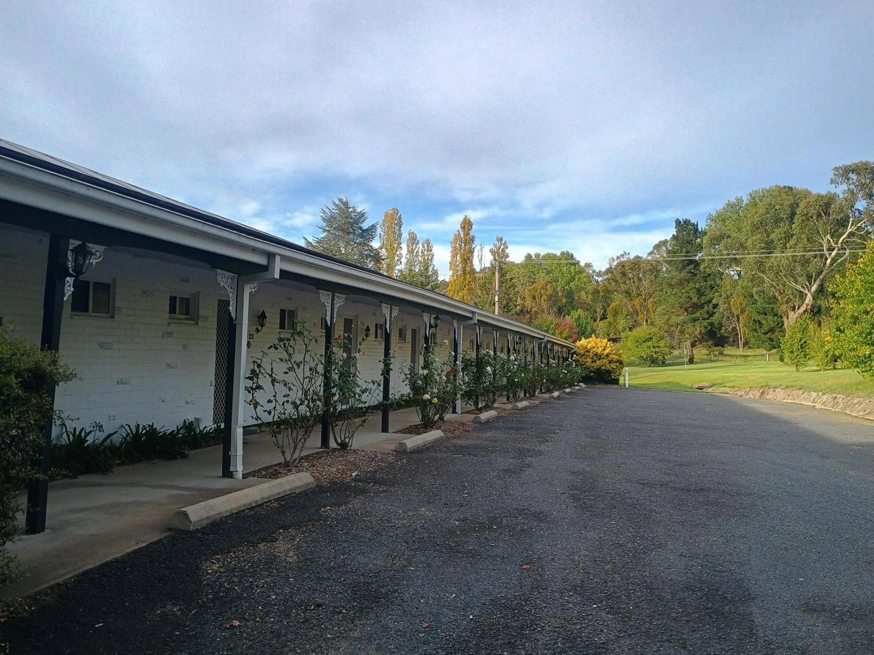 Property building in Moore Park Inn