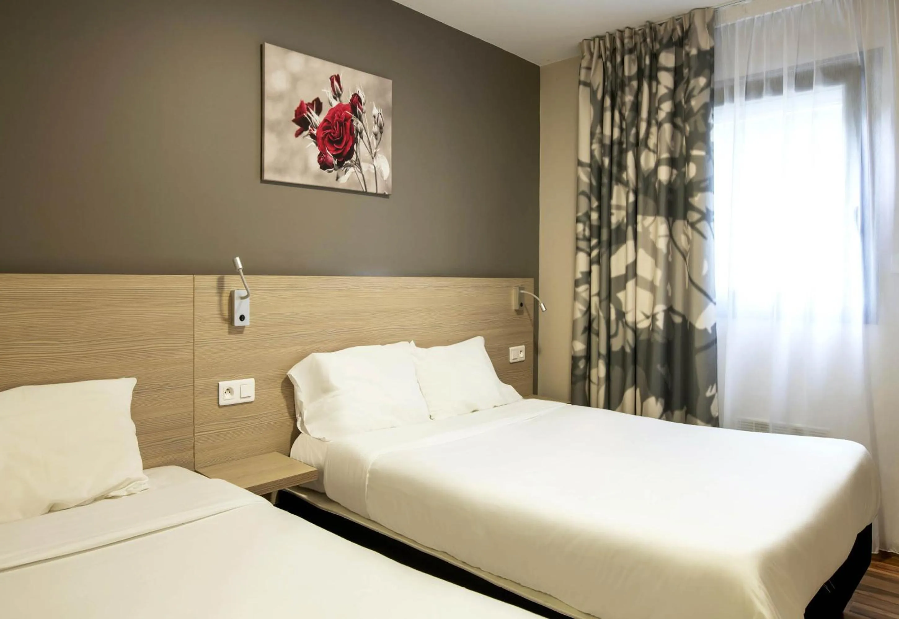 Bedroom, Bed in B&B HOTEL Bollène