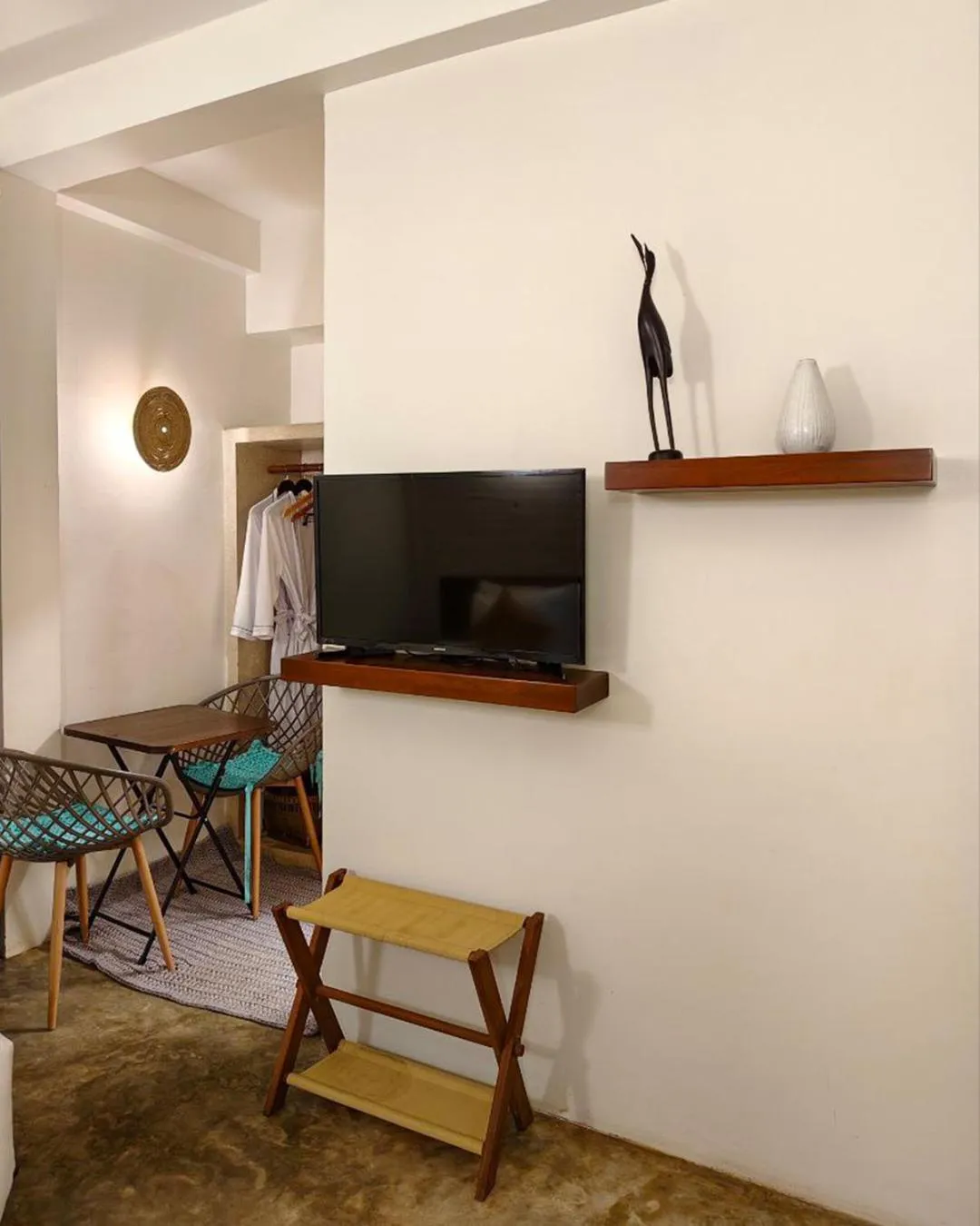 TV and multimedia in Baahu Villa